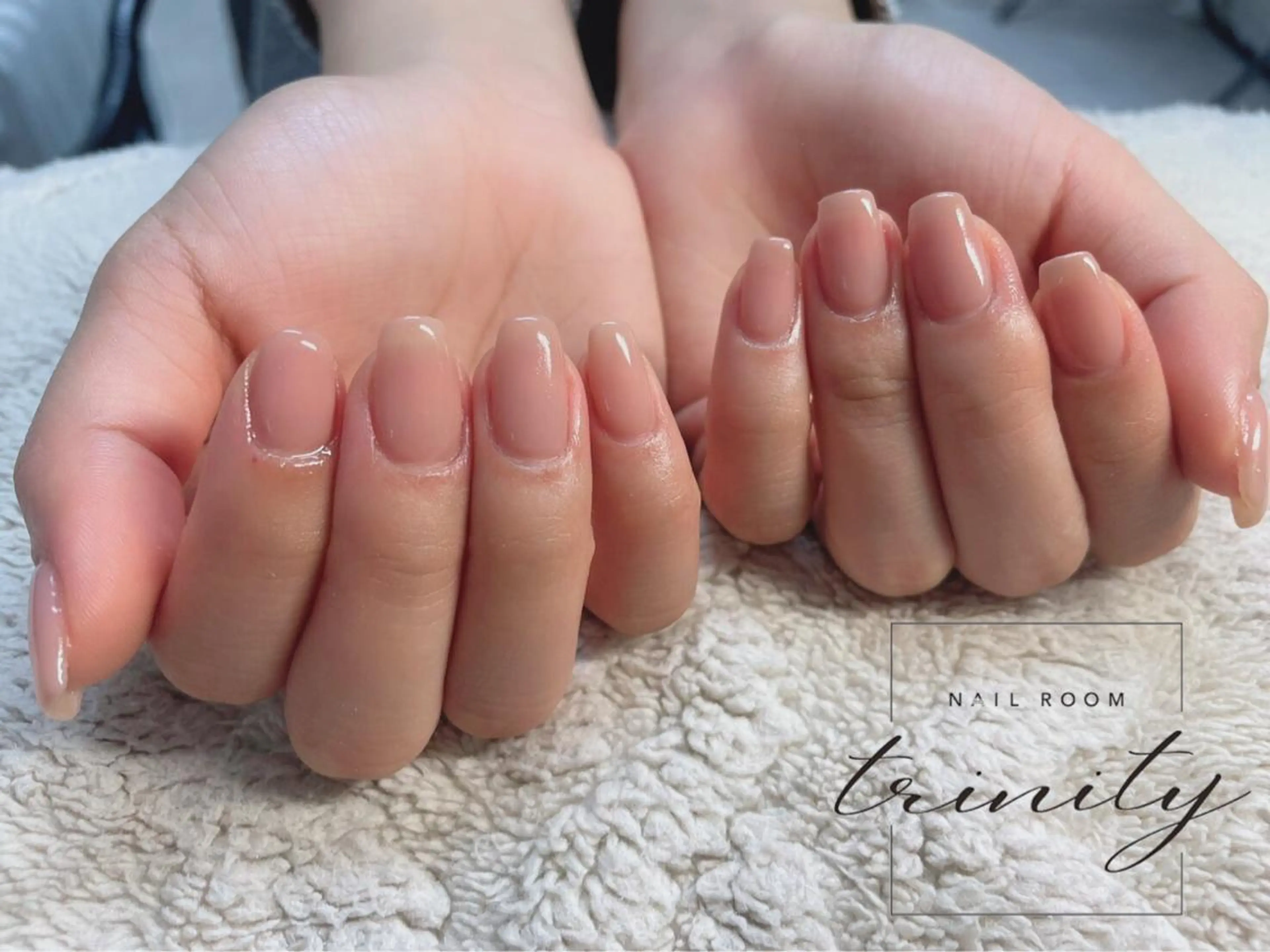 ネイル Trinity ネイリストスタッフのネイルデザイン