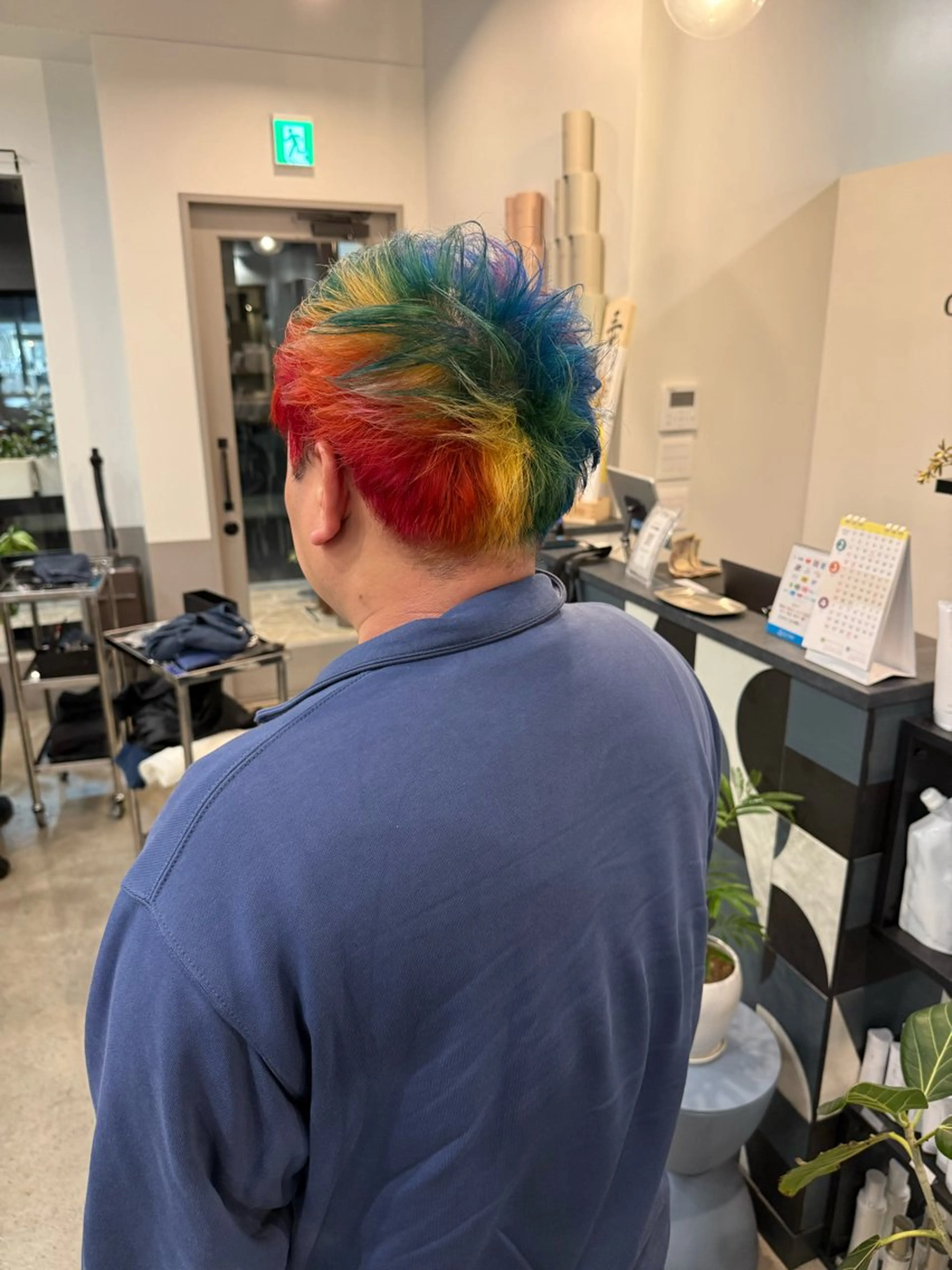 ショート カラー メンズ dogstar 加藤翔大のヘアスタイル