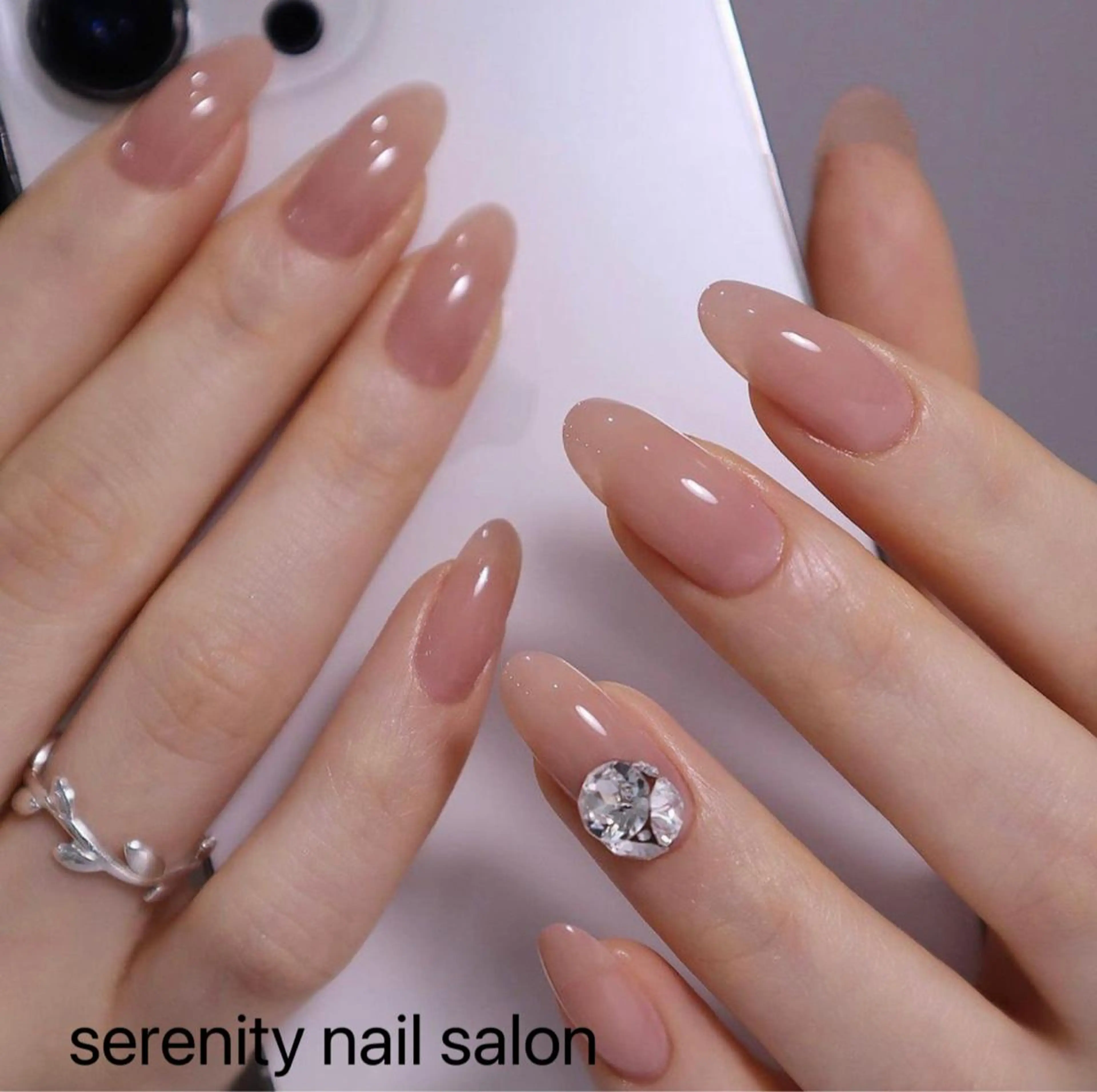 ネイル ハンドネイル ハンドケア ✨Serenity Nail salonのネイルデザイン