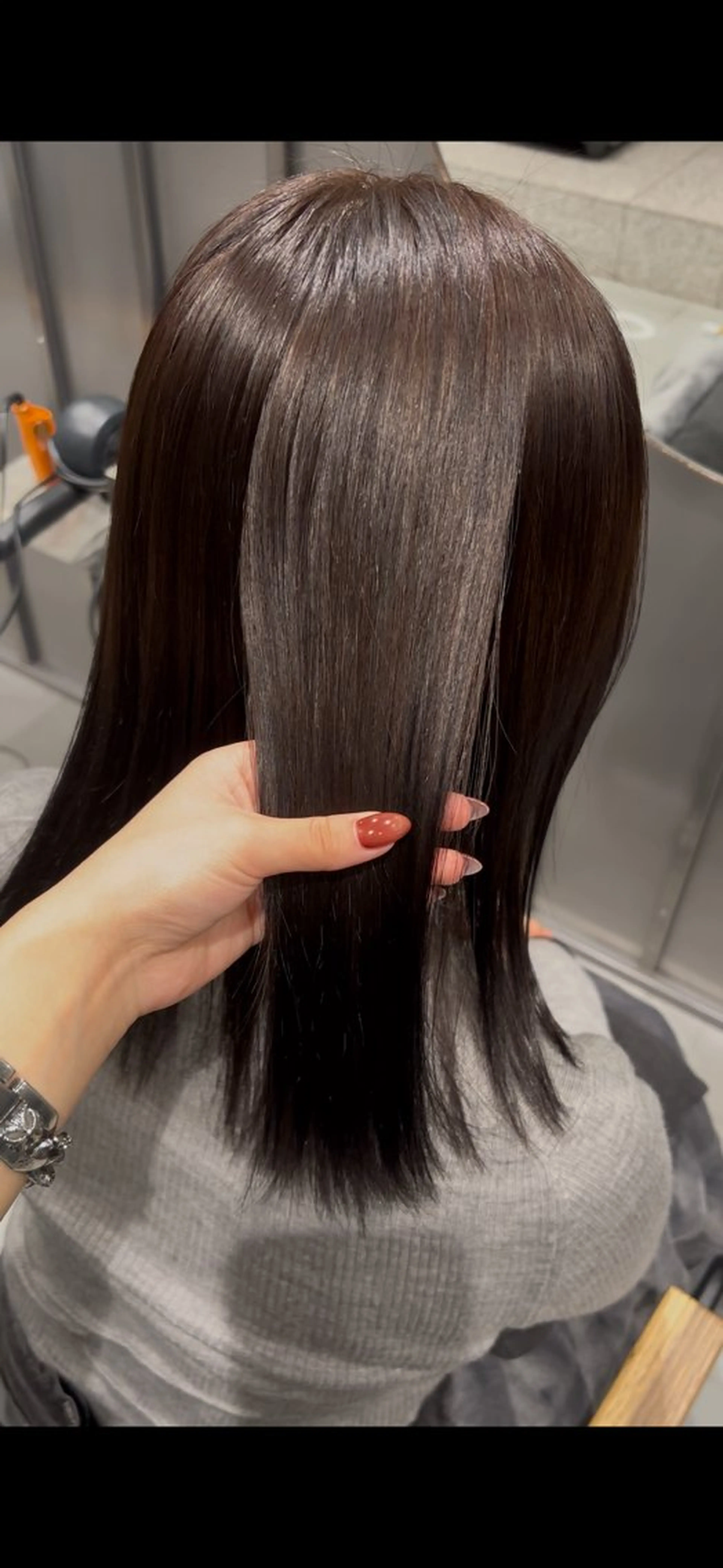 カラー ヘアカラー 🐈‍⬛JUMI /透明感カラー/🩶のヘアスタイル