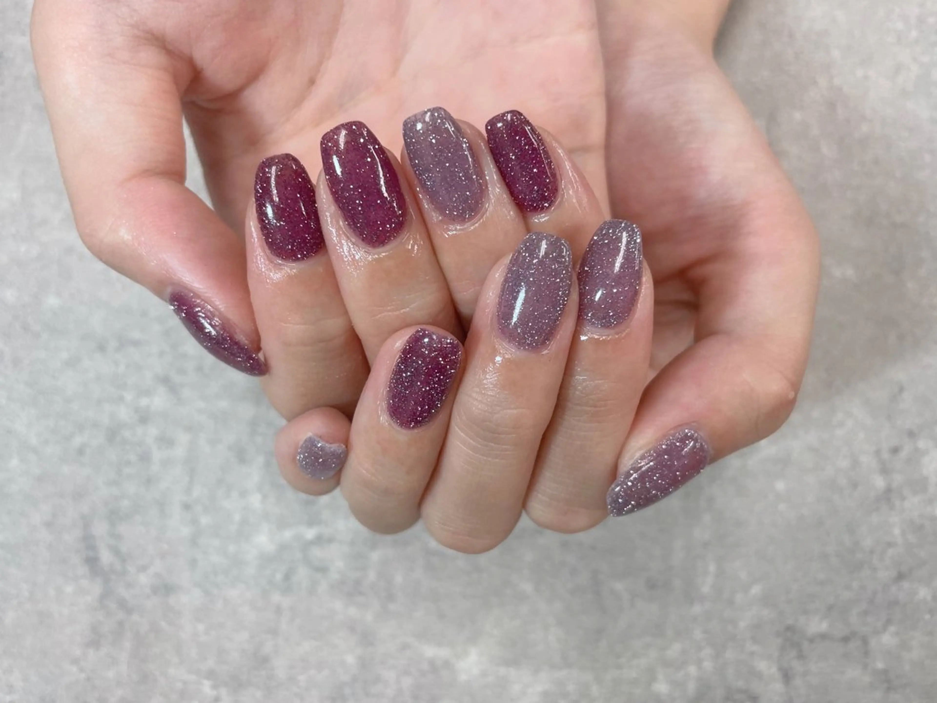 ネイル フラッシュネイル ラメ(グリッター) ワンカラーネイル スクエアネイル foglia❁﻿. ⌇﻿imamuraのネイルデザイン