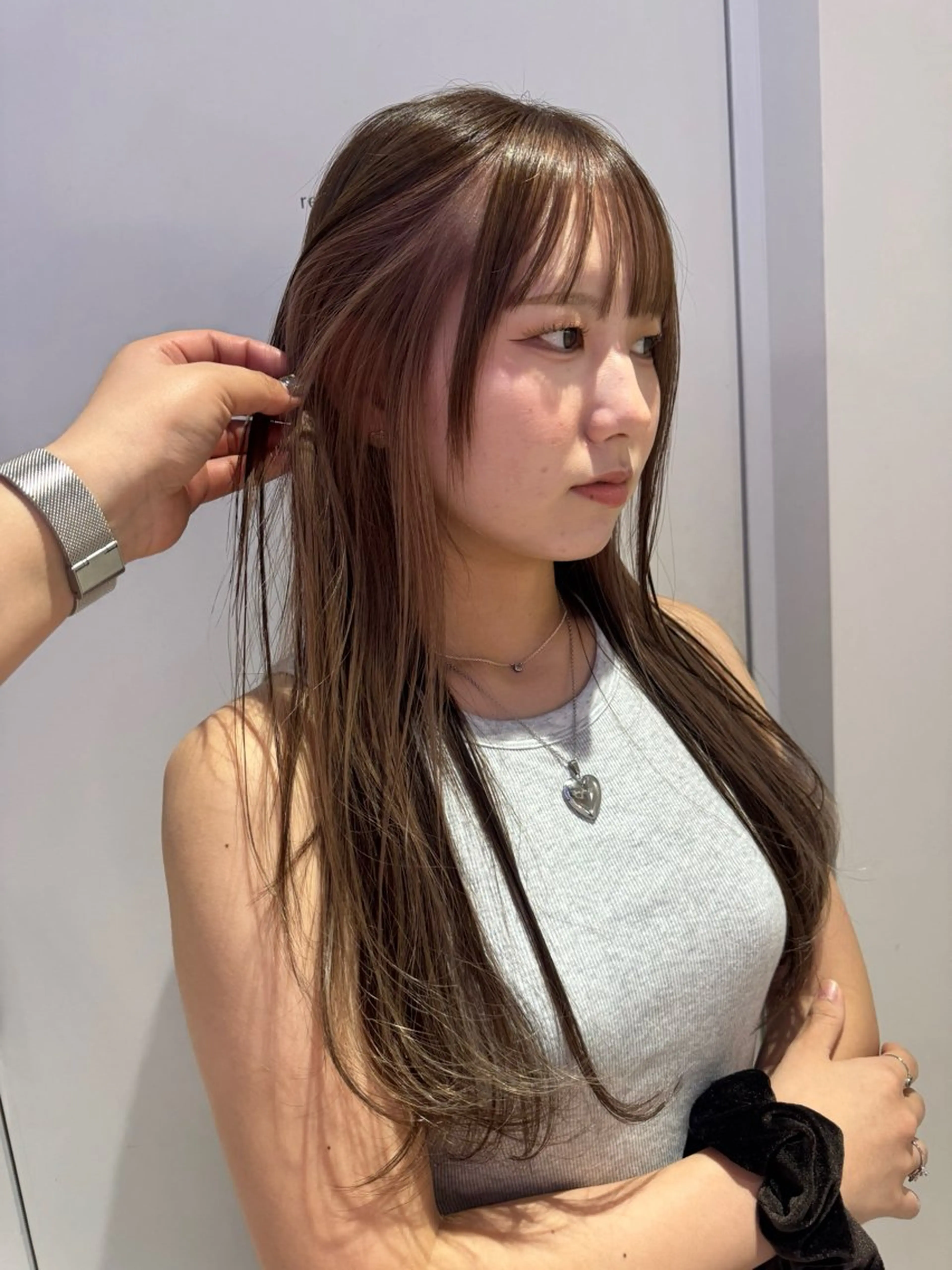 ロング カラー ミストバング デザインカラー  フェイスフレーミング ヘアカラー トリートメント Ami/艶カラー/ レイヤー/ハイトーンのヘアスタイル