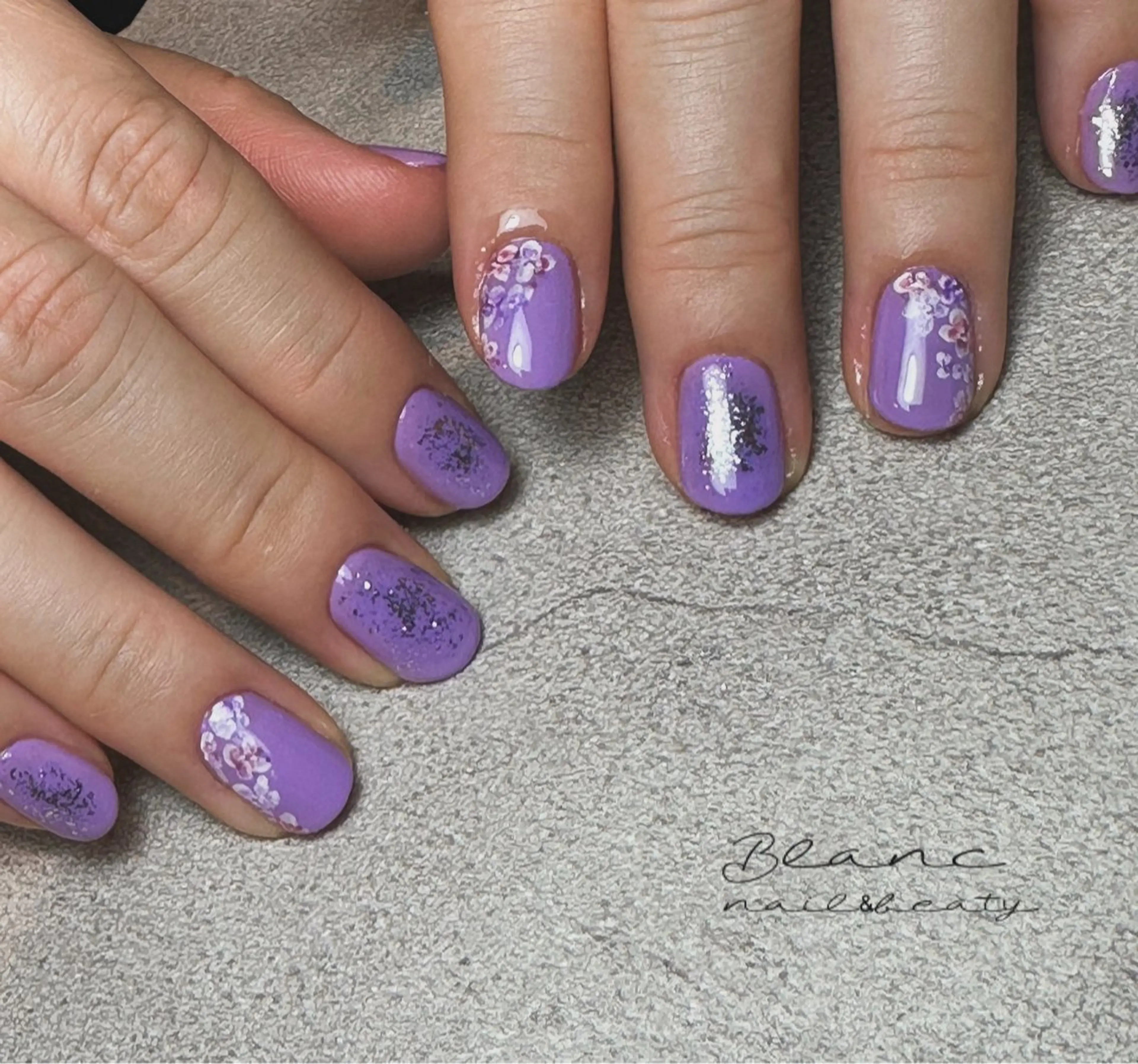 ネイル Blanc ブランのネイルデザイン