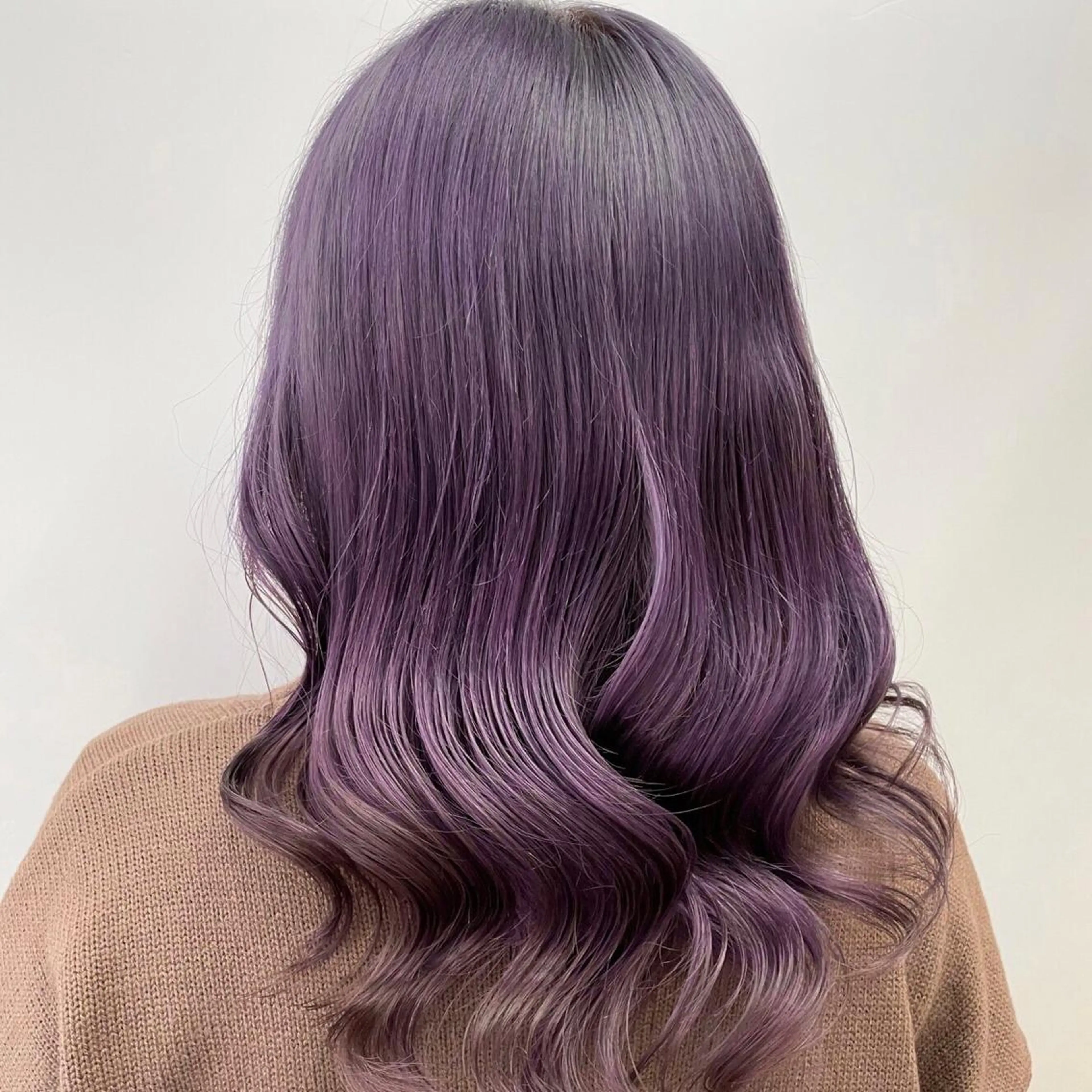 セミロング カラー Blanche by artina川崎店所属・ゆう🫧 透明感/ハイトーンのヘアスタイル