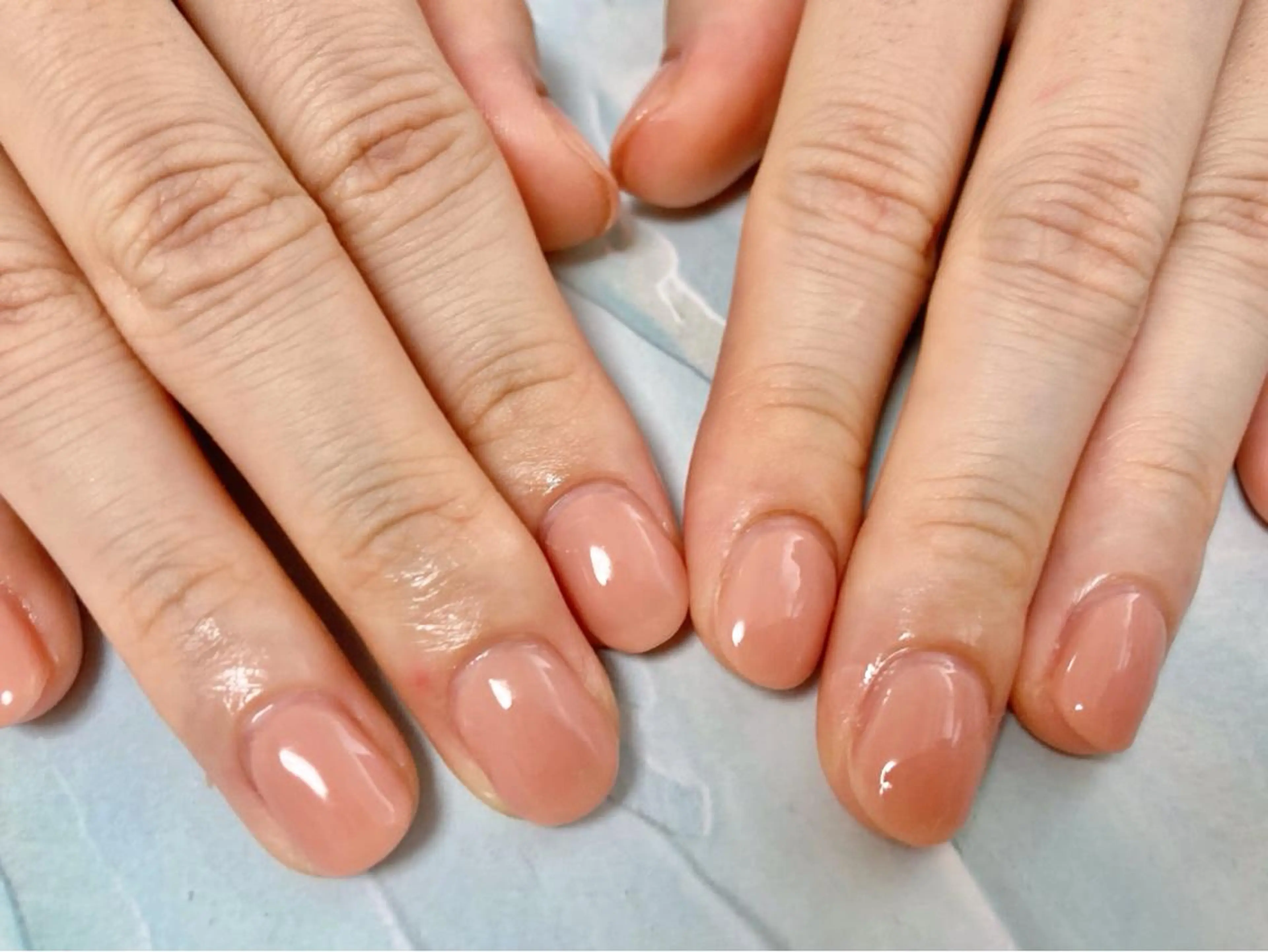 ネイル ワンカラーネイル ピンク ハンドネイル mogunail &blowのネイルデザイン