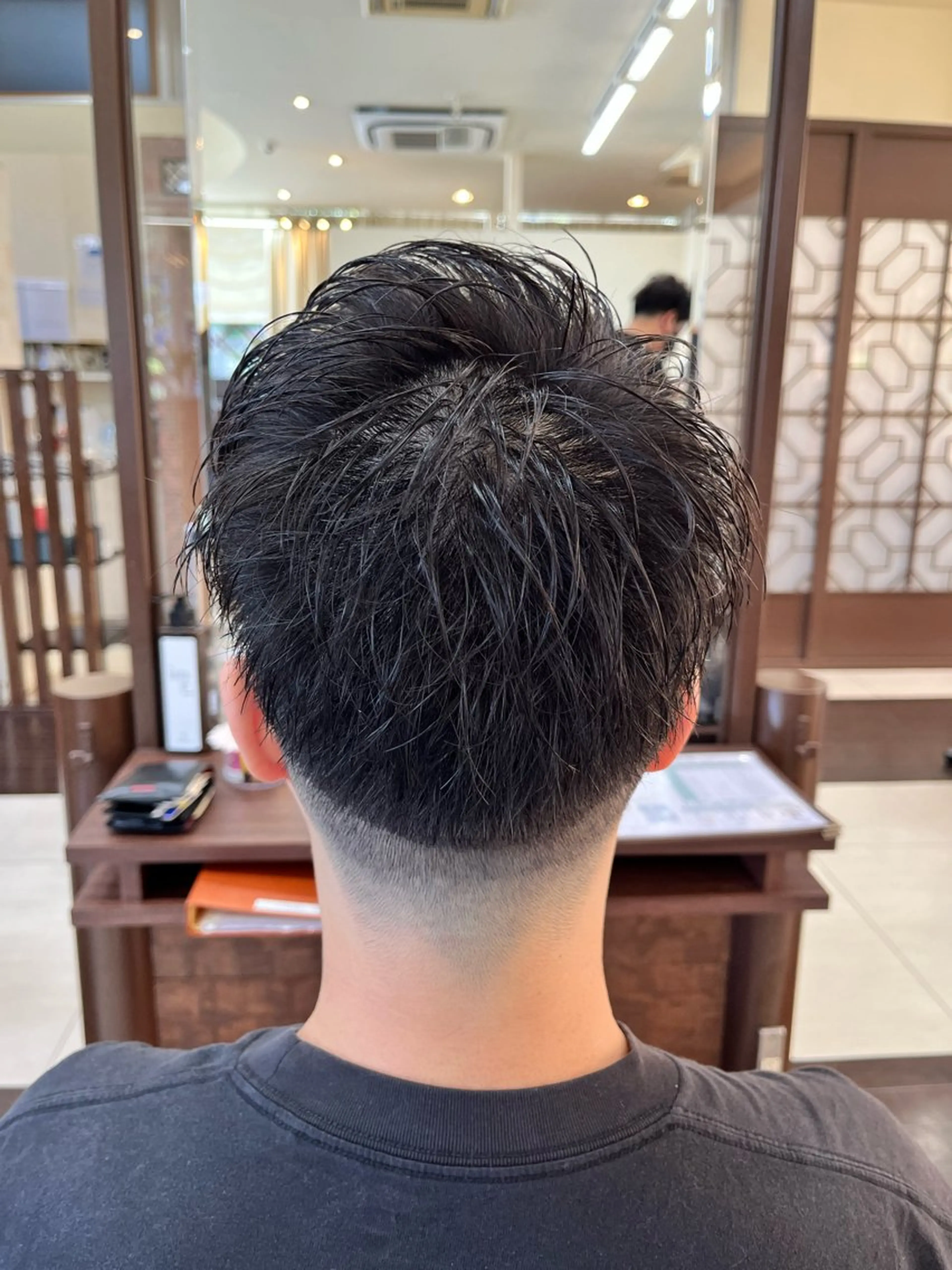 ショート メンズ フェードカット ショートヘア 🧊メンズ特化🧊 高木航希のヘアスタイル