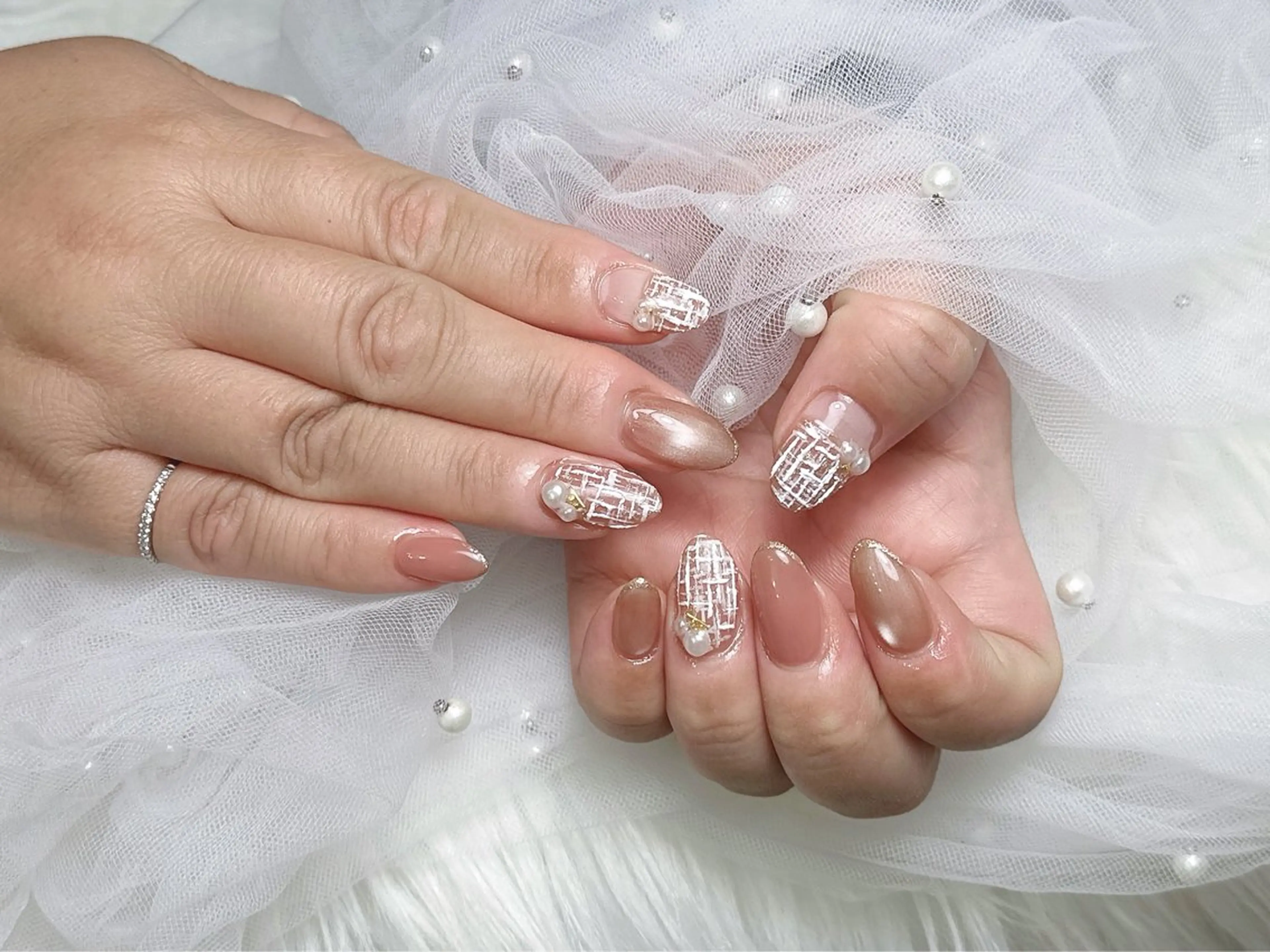 ネイル Eclat〔ｴｸﾗ〕 MOEKA𝜗𝜚*のネイルデザイン