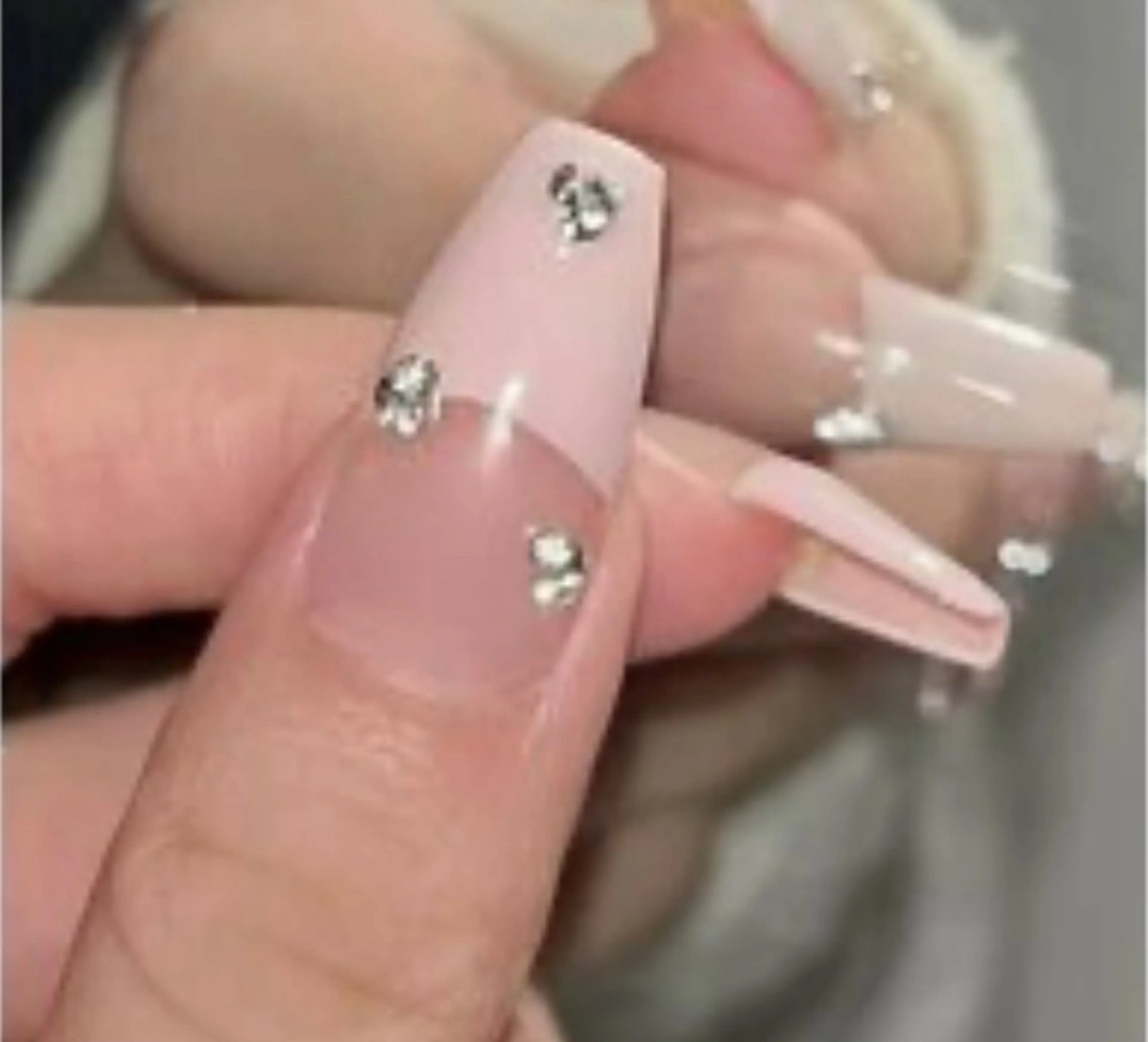 Jr.ネイリストl練習モデルlハンドフレンチネイル3980の写真