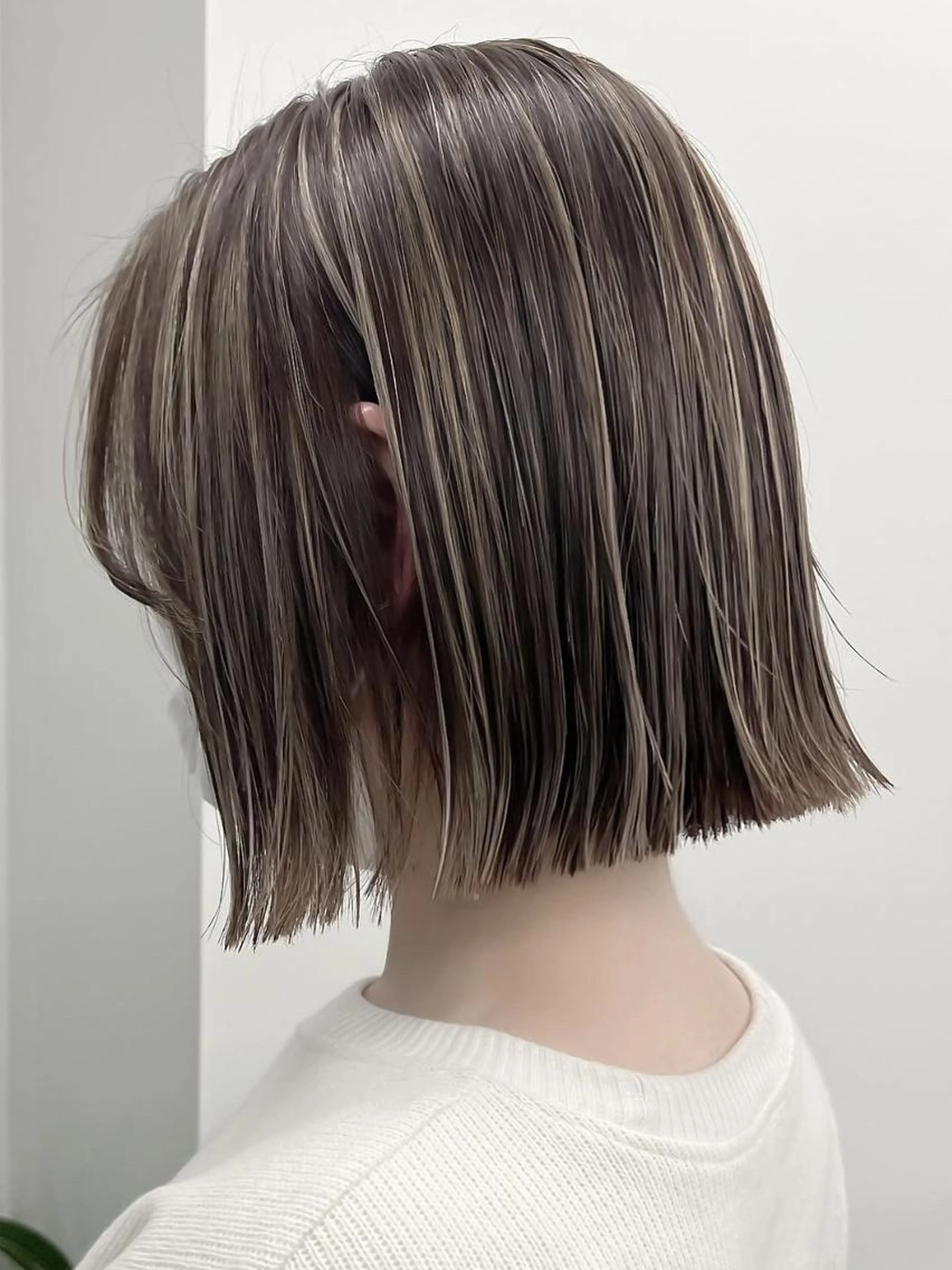 ＊白髪ぼかし＊ハイライトカラー＋ダメージレスカラー＋似合わせカット（ケアブリーチ使用）￥１4800の写真