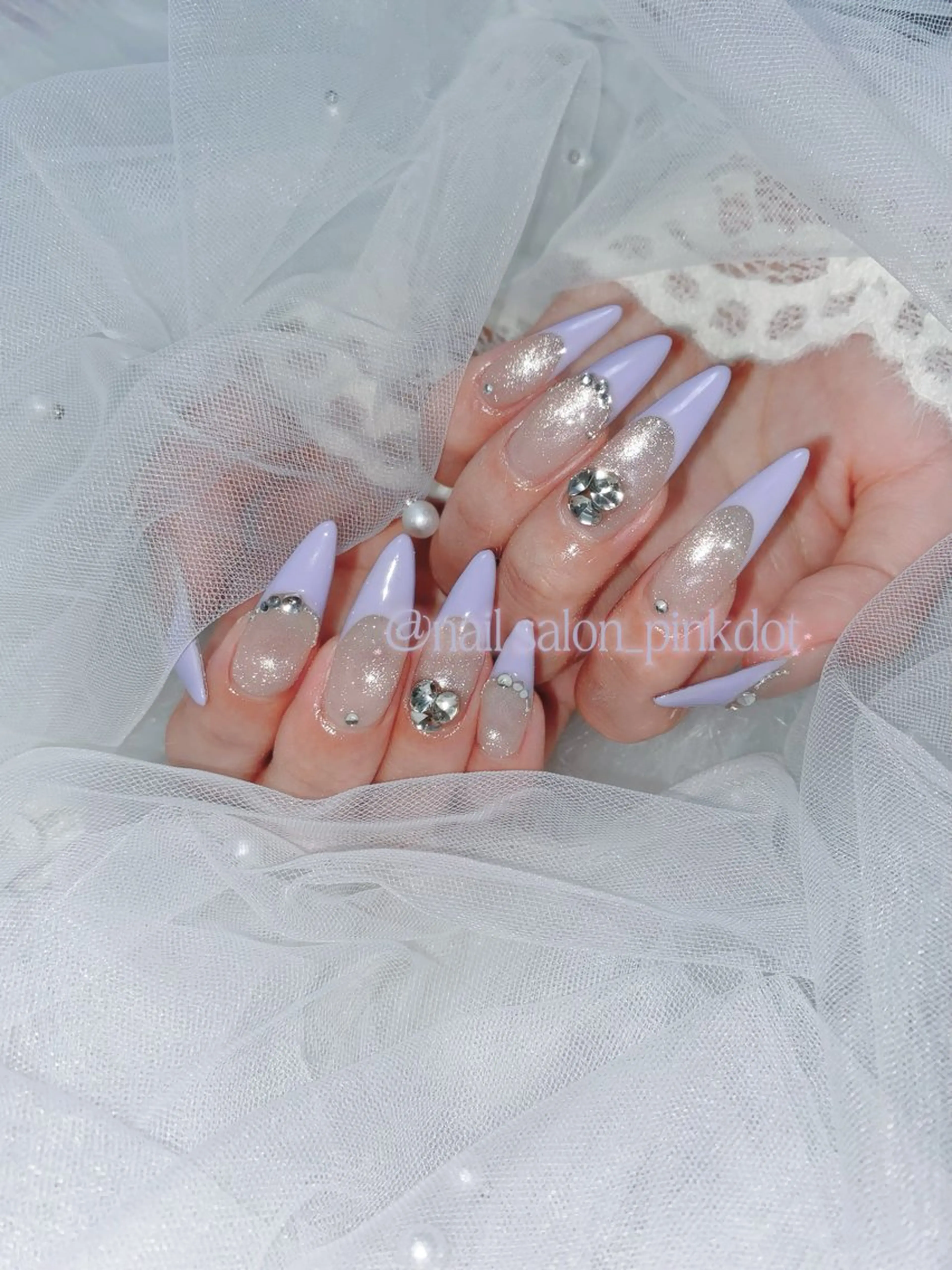 ネイル フレンチネイル マグネットネイル マグネットフレンチ nail salon Pink.のネイルデザイン