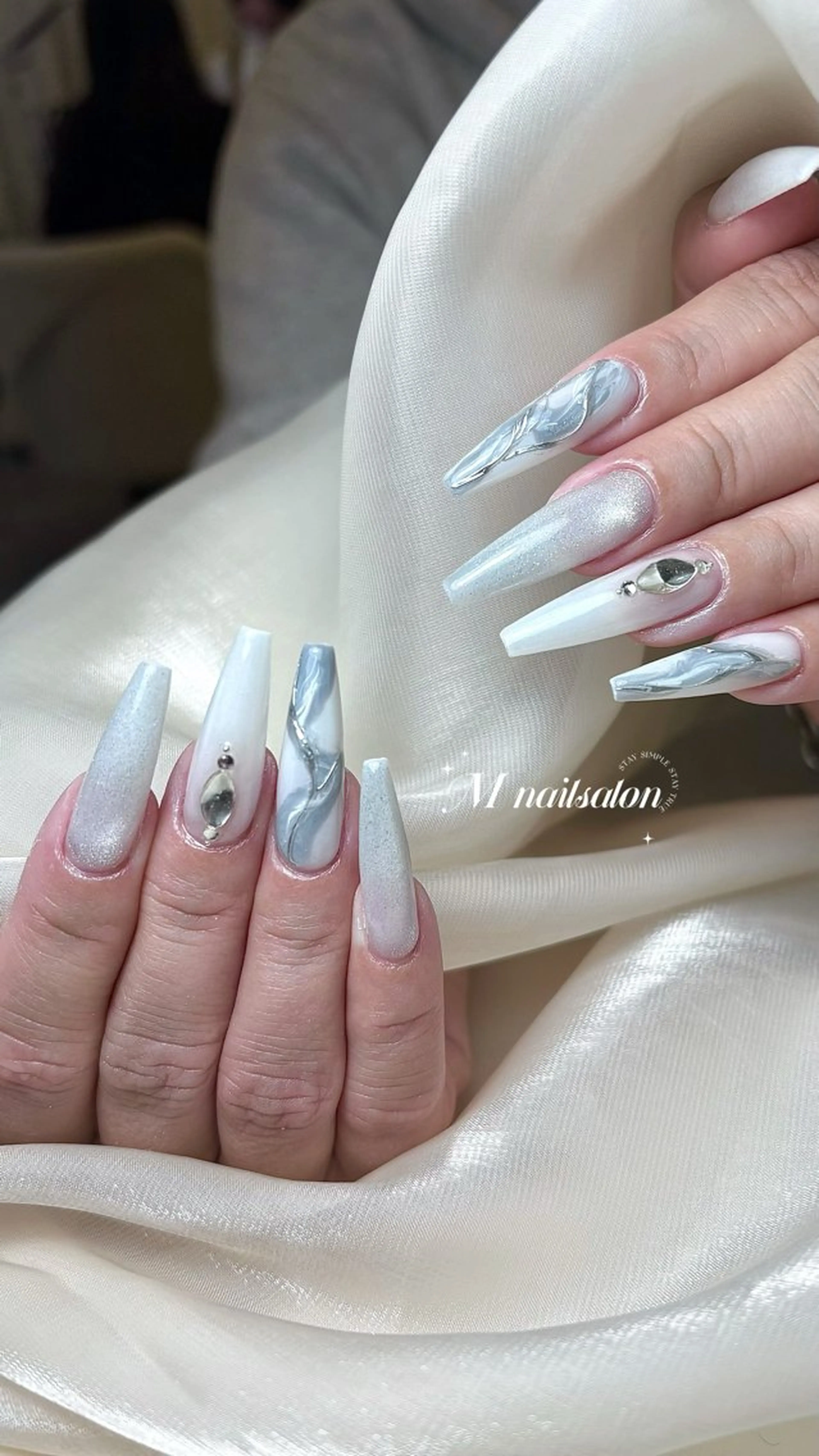 ネイル ハンドネイル M🌷nail 長さだし専門店のネイルデザイン