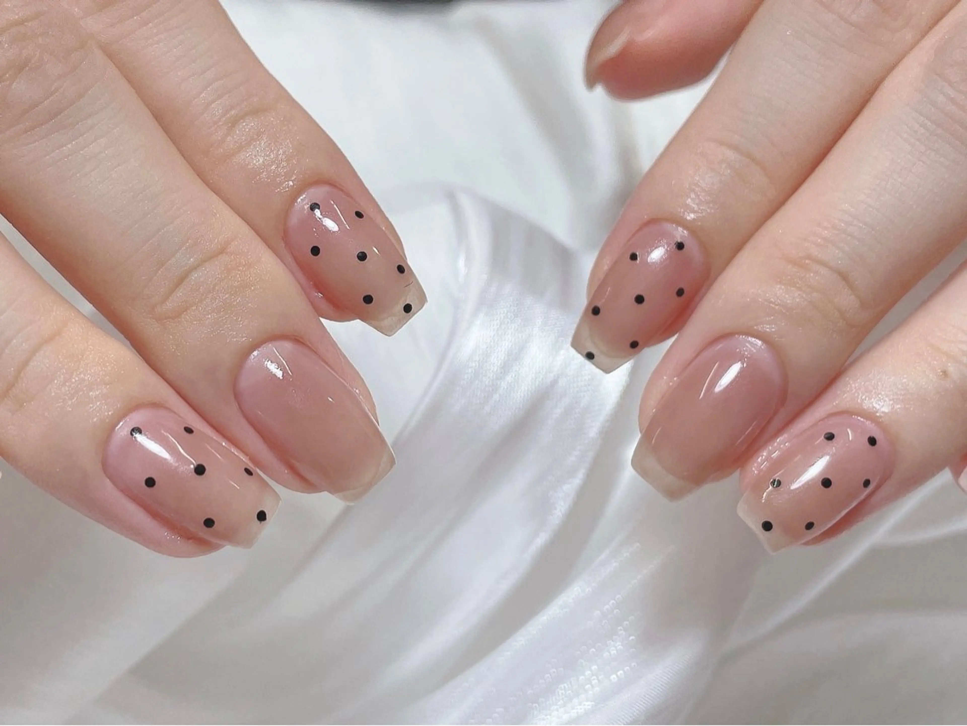 ネイル チークネイル フットネイル フレンチネイル ジェルネイル ガーリー ハンドネイル Liora nail スカルプ専門店のネイルデザイン