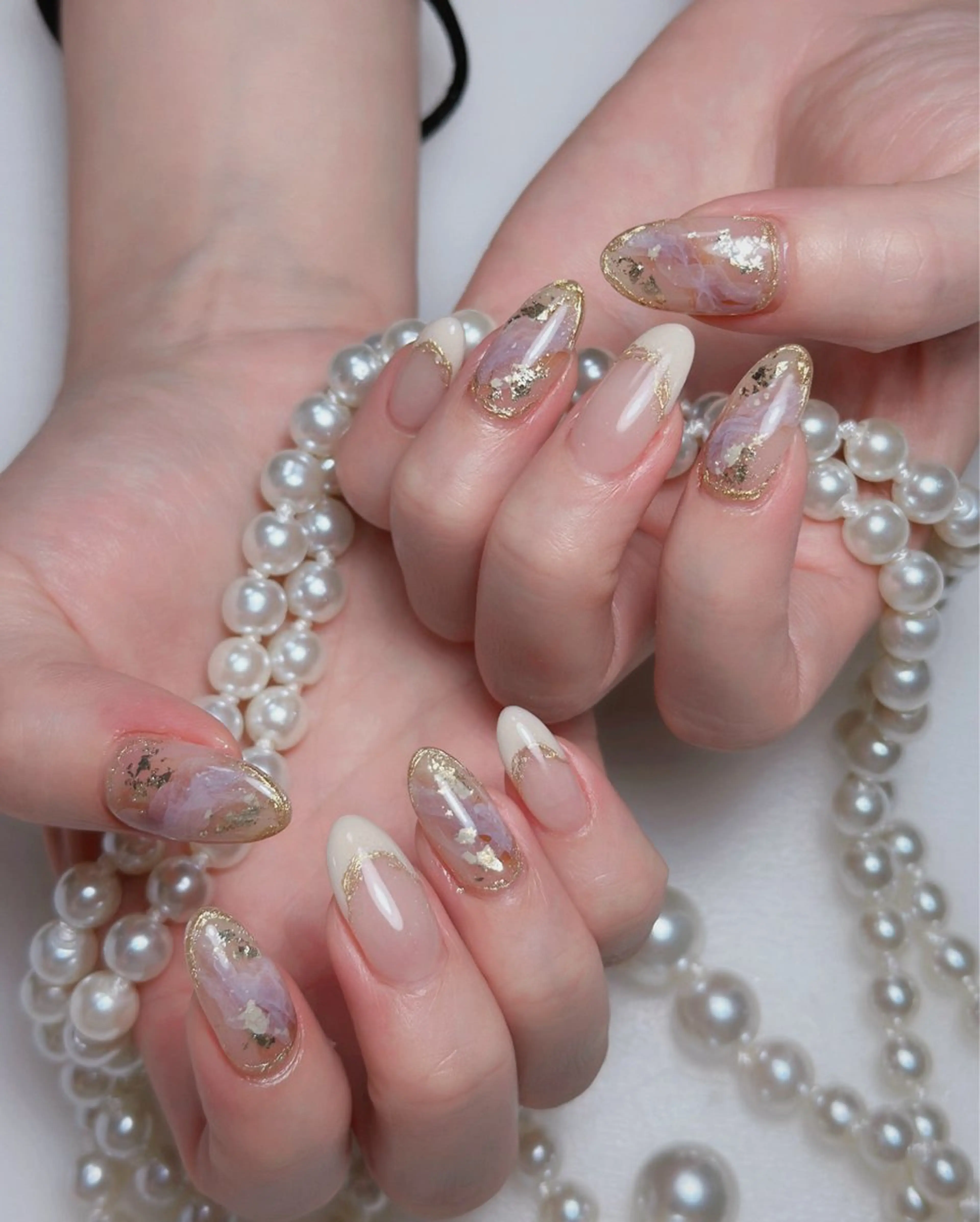 ネイル オーロラネイル 長さ出し フットネイル 韓国ネイル ラメ(グリッター) ハンドネイル 👍thumbs up nail👍のネイルデザイン