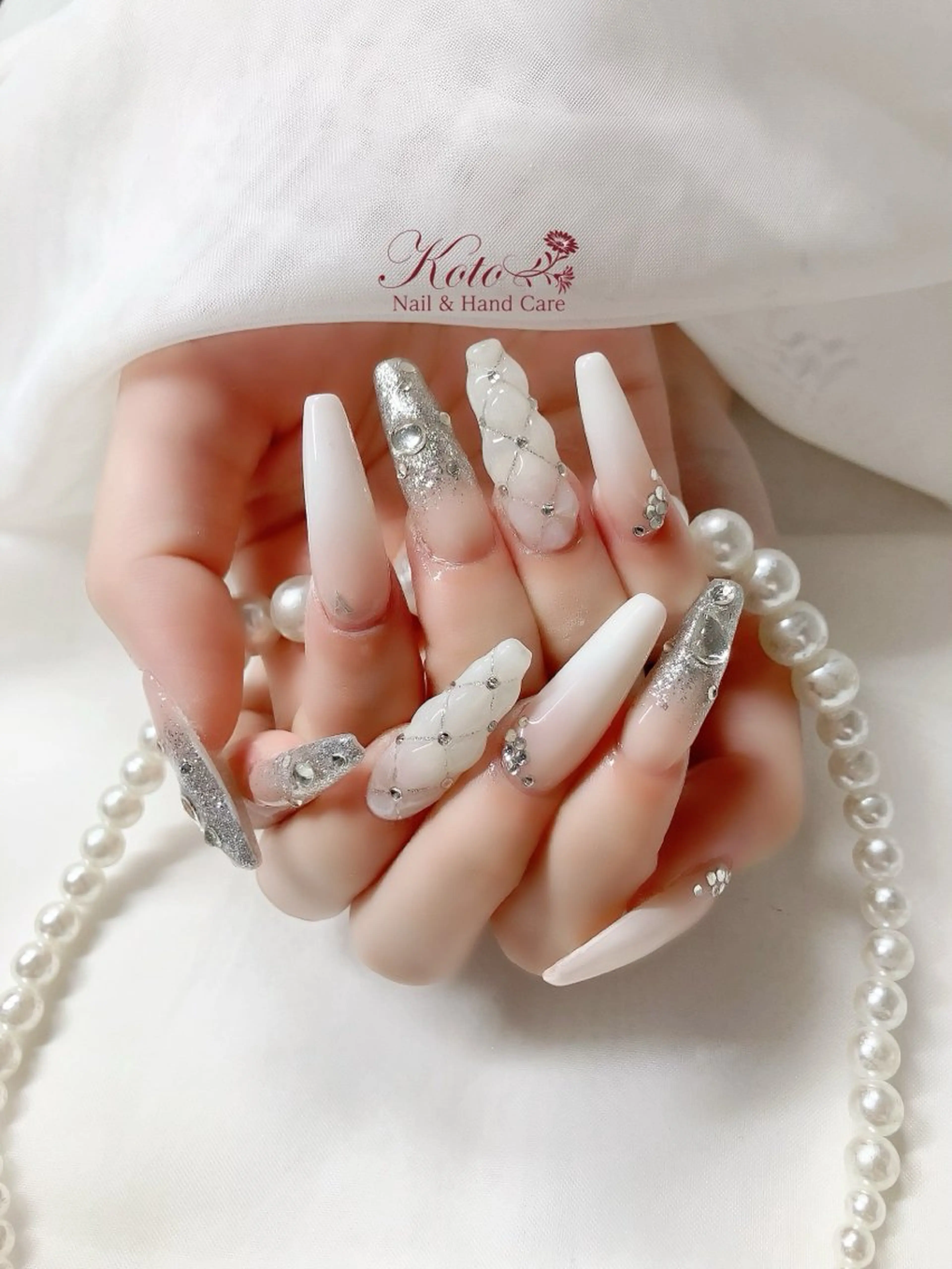 ネイル 長さ出し ジェルネイル 持ち込み ニュアンスネイル 赤色 ハンドネイル Nail Salon KOTOのネイルデザイン