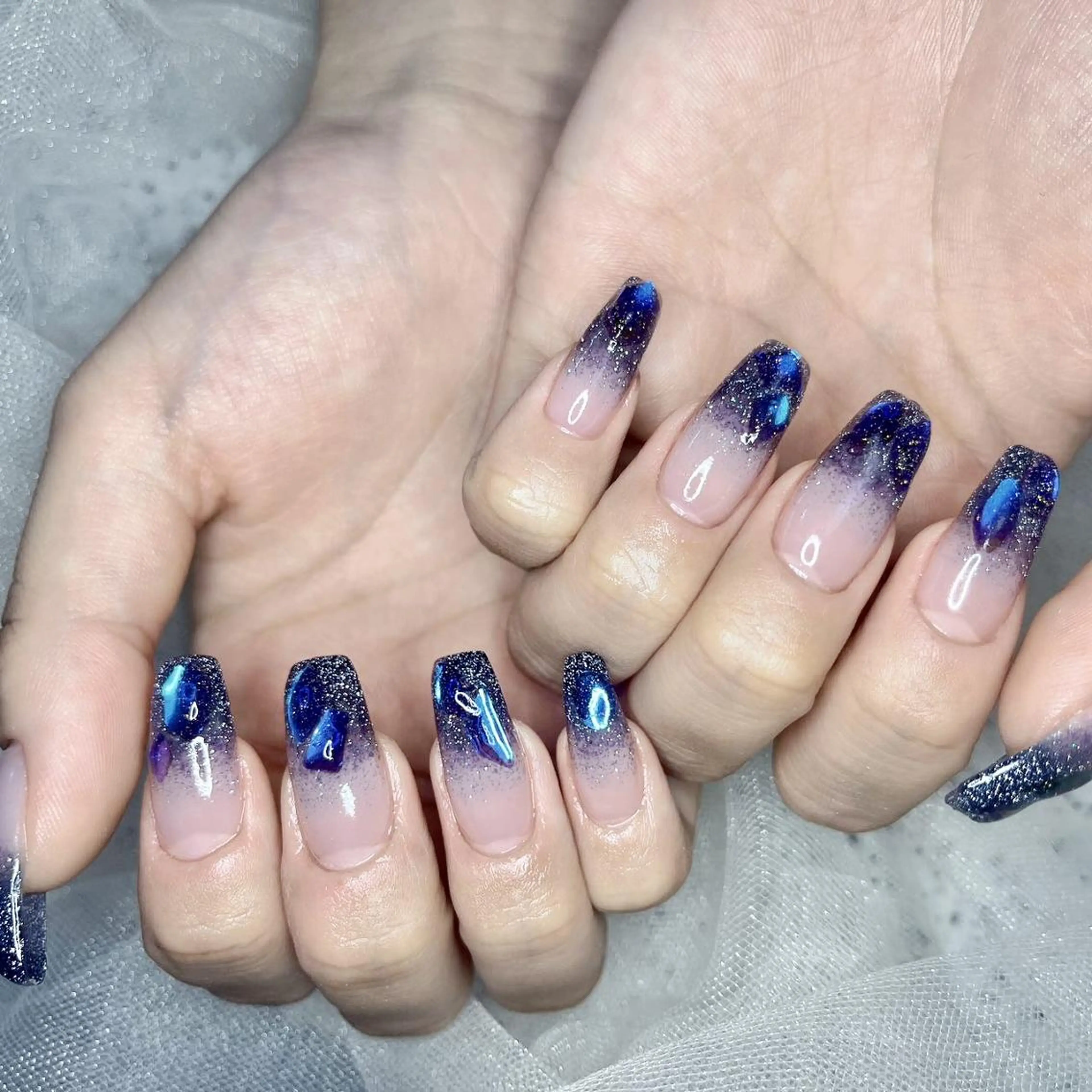 ネイル アートネイル ネイルチップ Queens マオのネイルデザイン