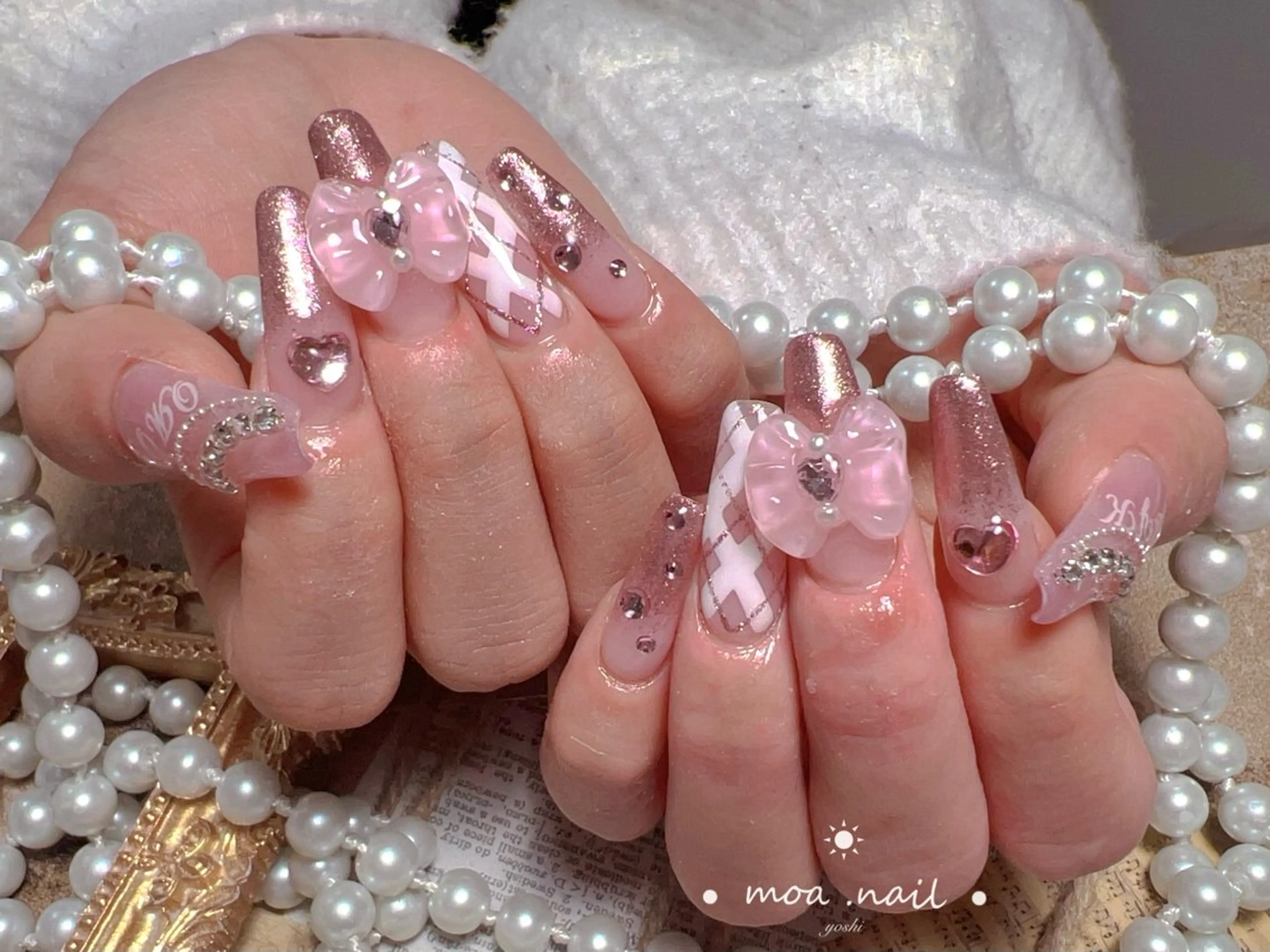 ネイル MoaNail🫶 Yoshiのネイルデザイン