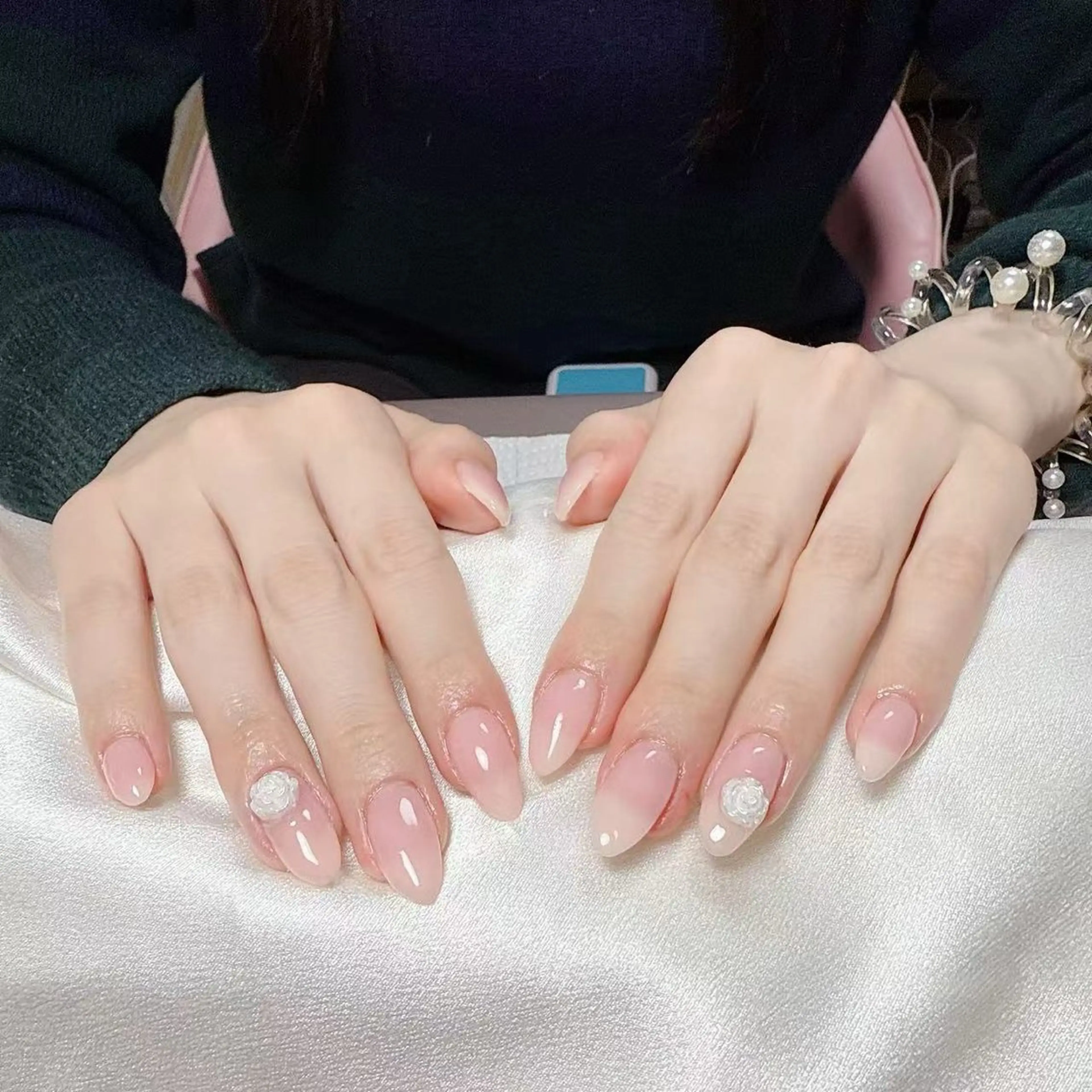 チップ長さだしワンカラー　プラス好きなパーツ2個　オフあり場合＋660円の写真