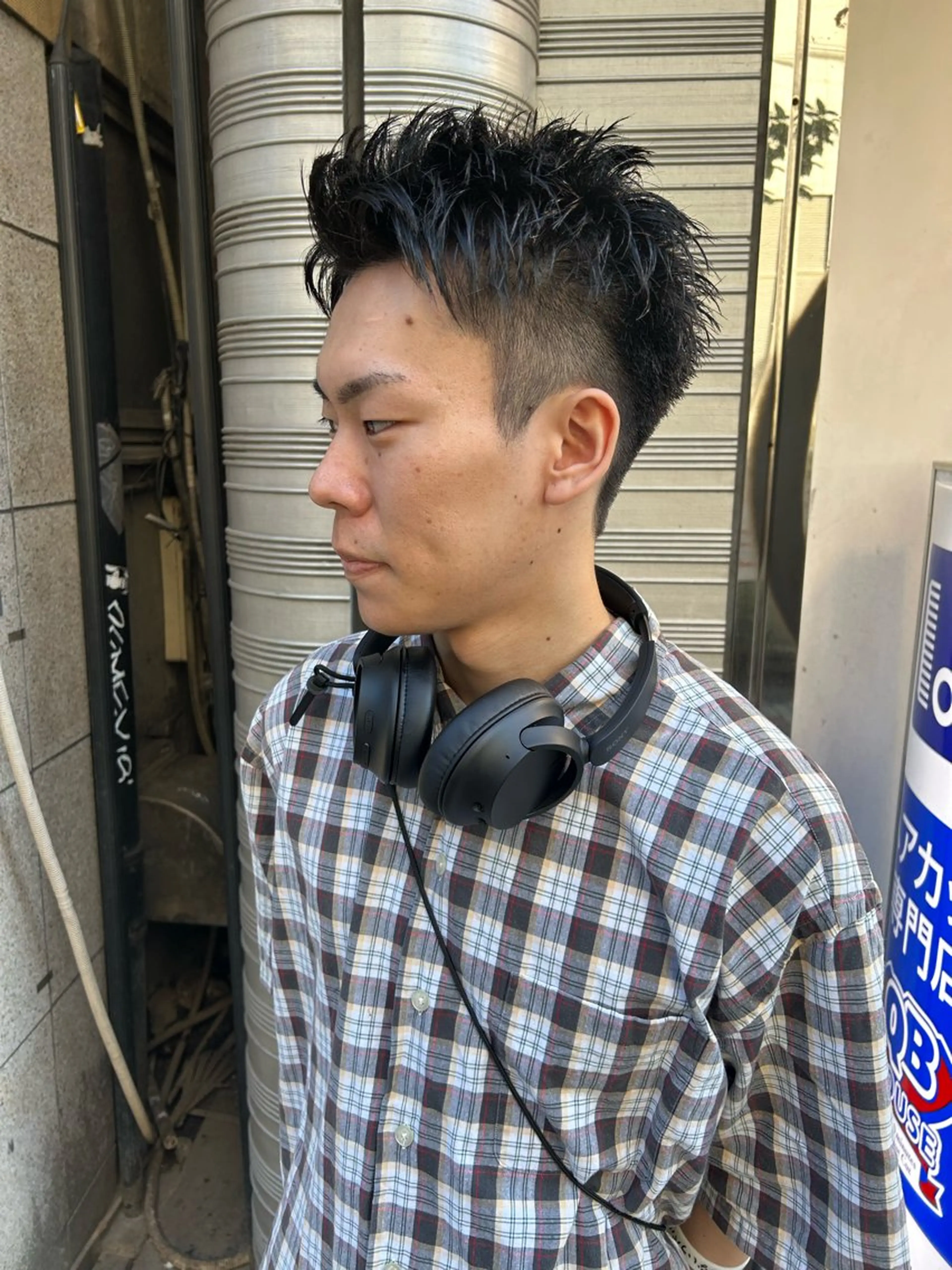 ショート メンズ メンズブリーチ メンズハイライト メンズインナーカラー メンズパーマ プードルパーマ 💈メンズ短髪特化 ✂︎伊藤大輝💈のヘアスタイル