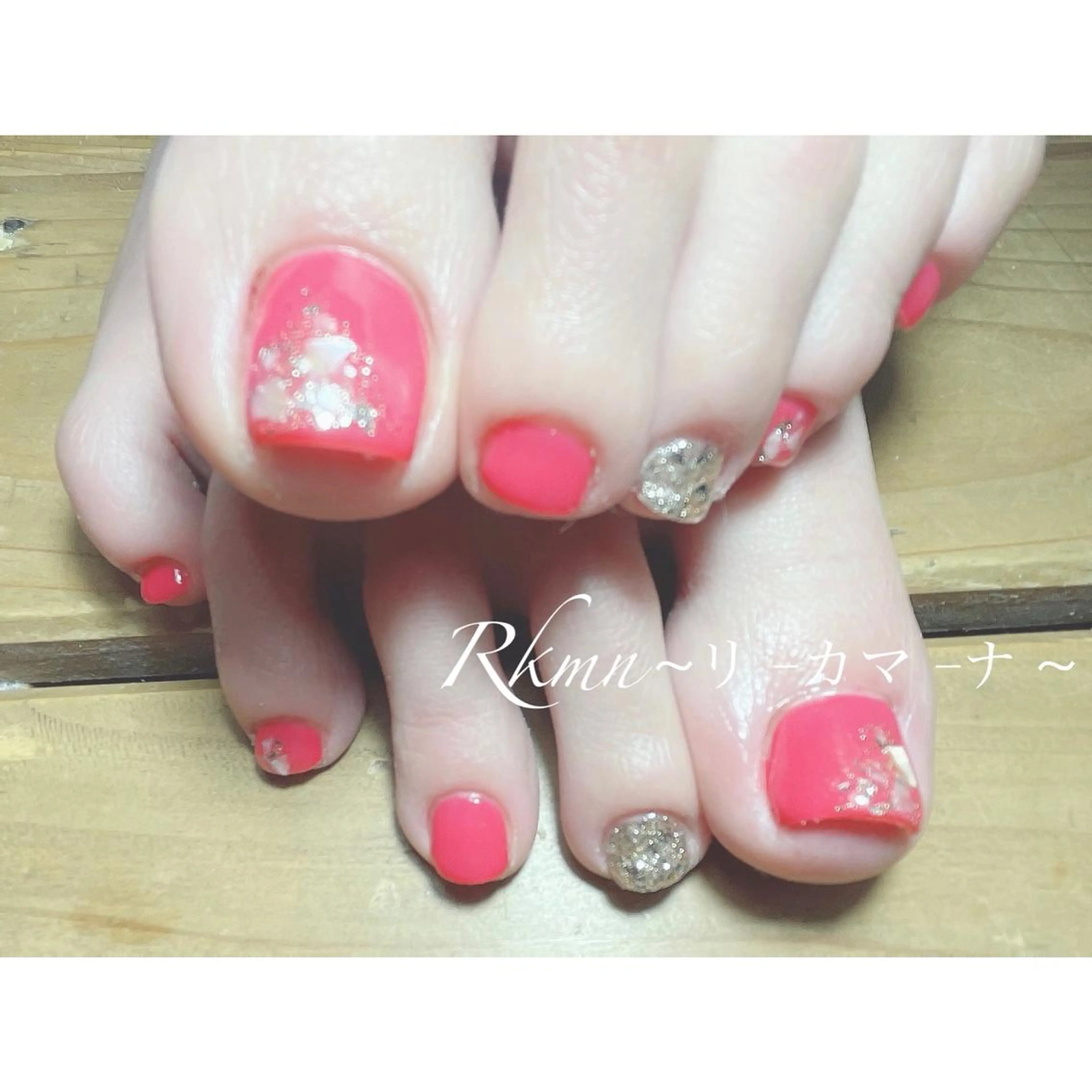 ネイル アートネイル フットネイル フレンチネイル ジェルネイル グラデーション ハンドネイル フットネイル ハンドケア Rkmn ~リ-カマ-ナ~のネイルデザイン