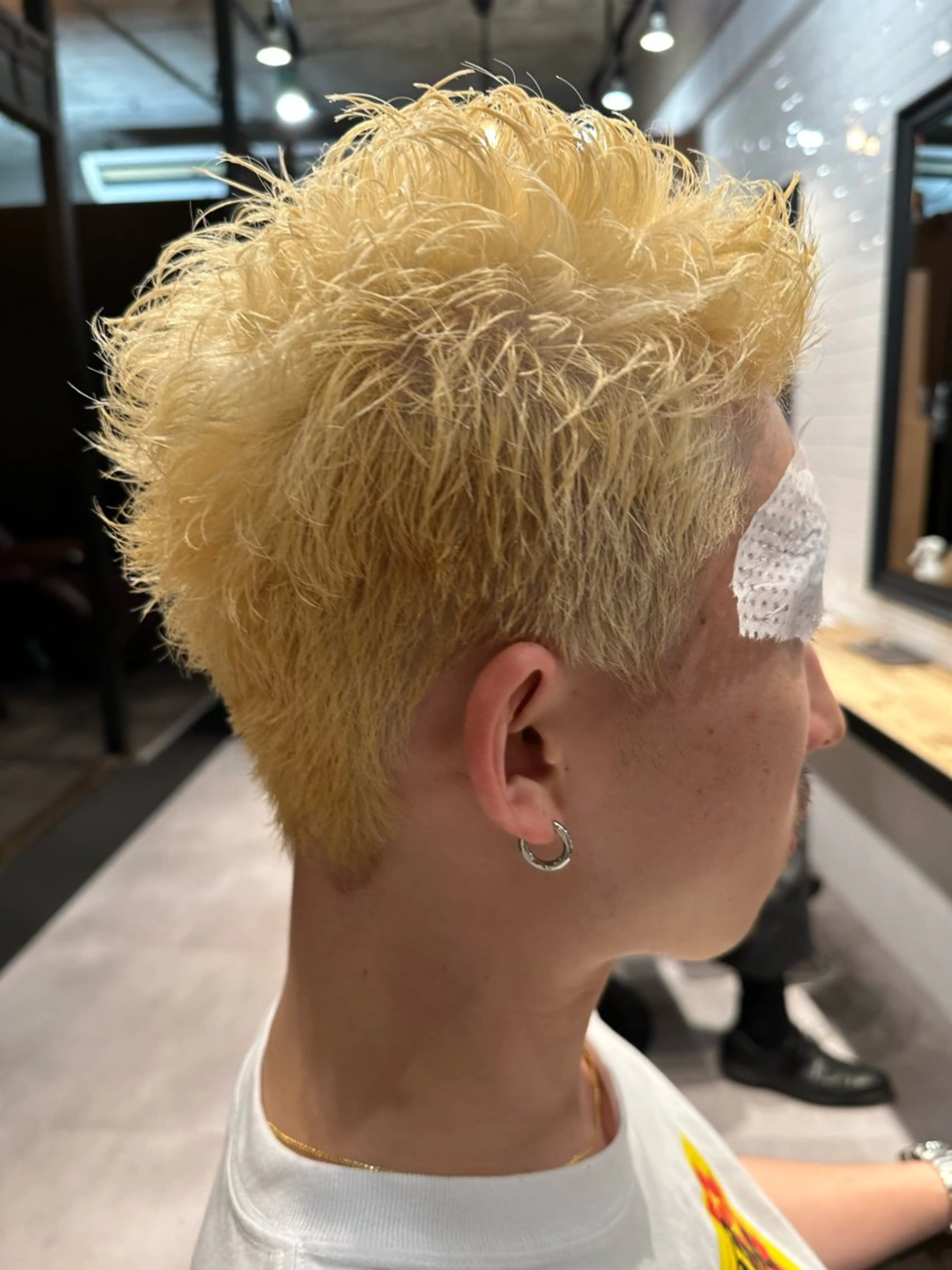 ショート カラー 今井 ショウタのヘアスタイル