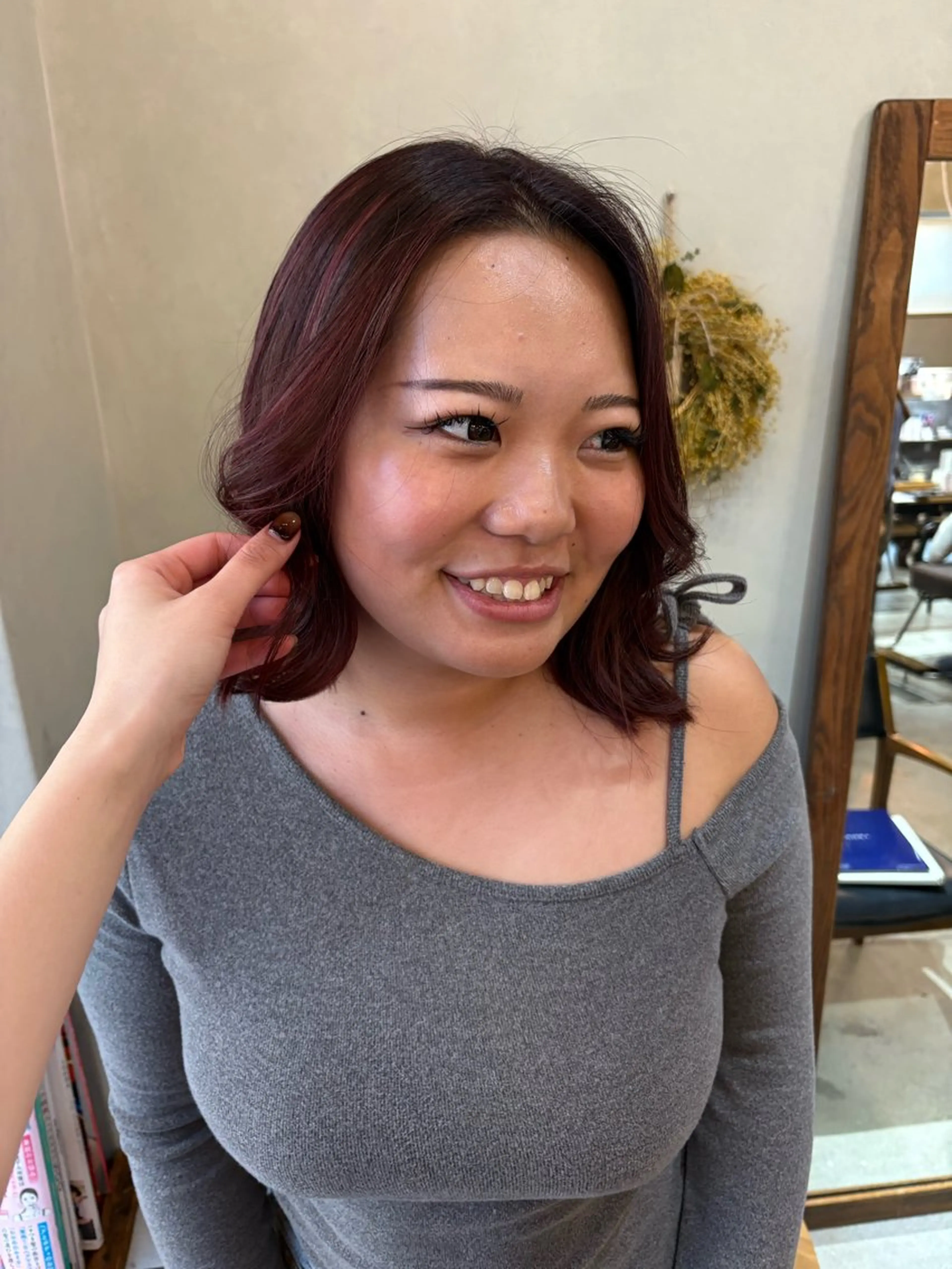 ミディアム レッドブラウン hair ruup /せいなのヘアスタイル