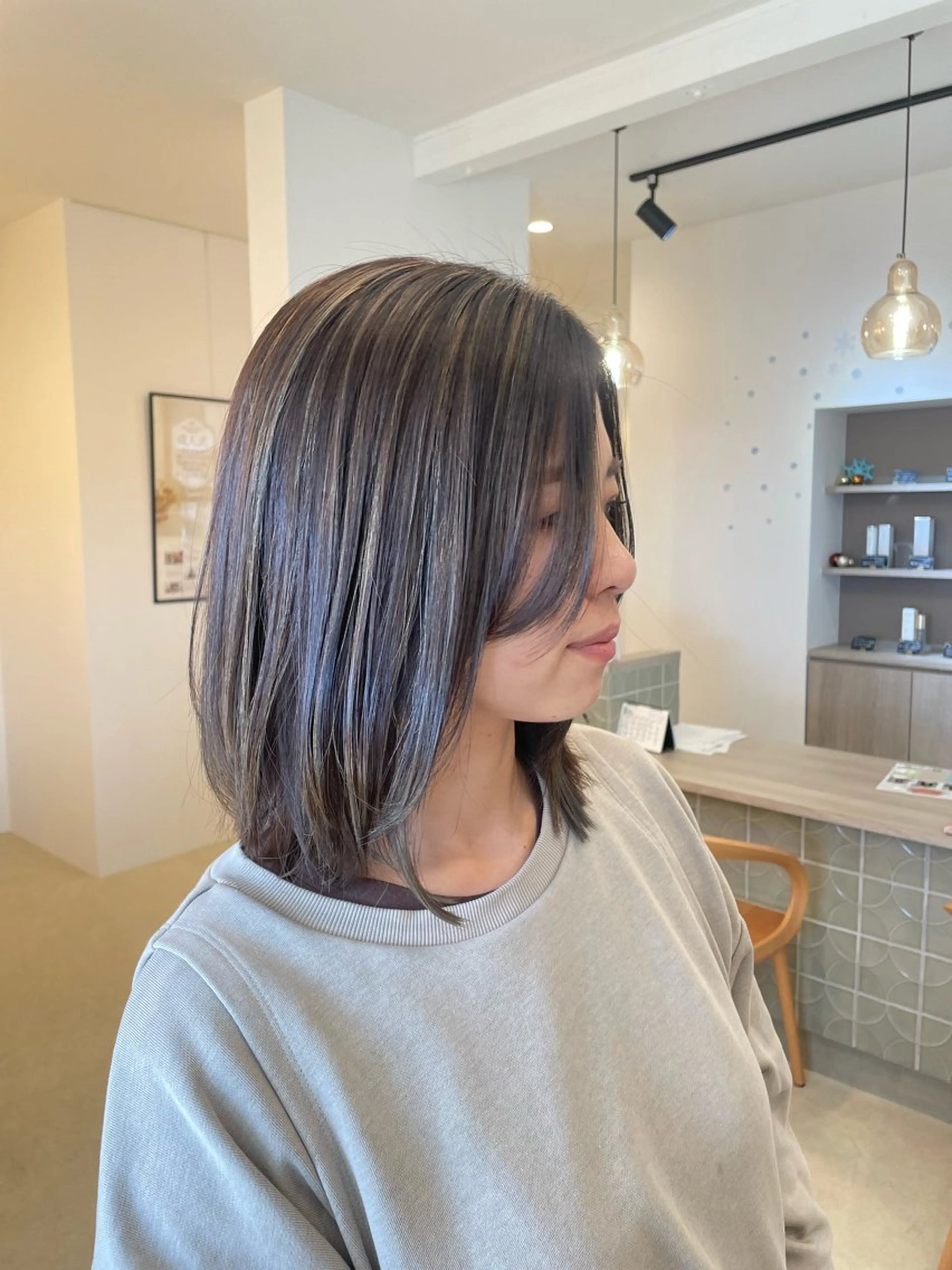 ミディアム ヘアカラー ルプラボウ/日野 /ショート/レイヤーのヘアスタイル