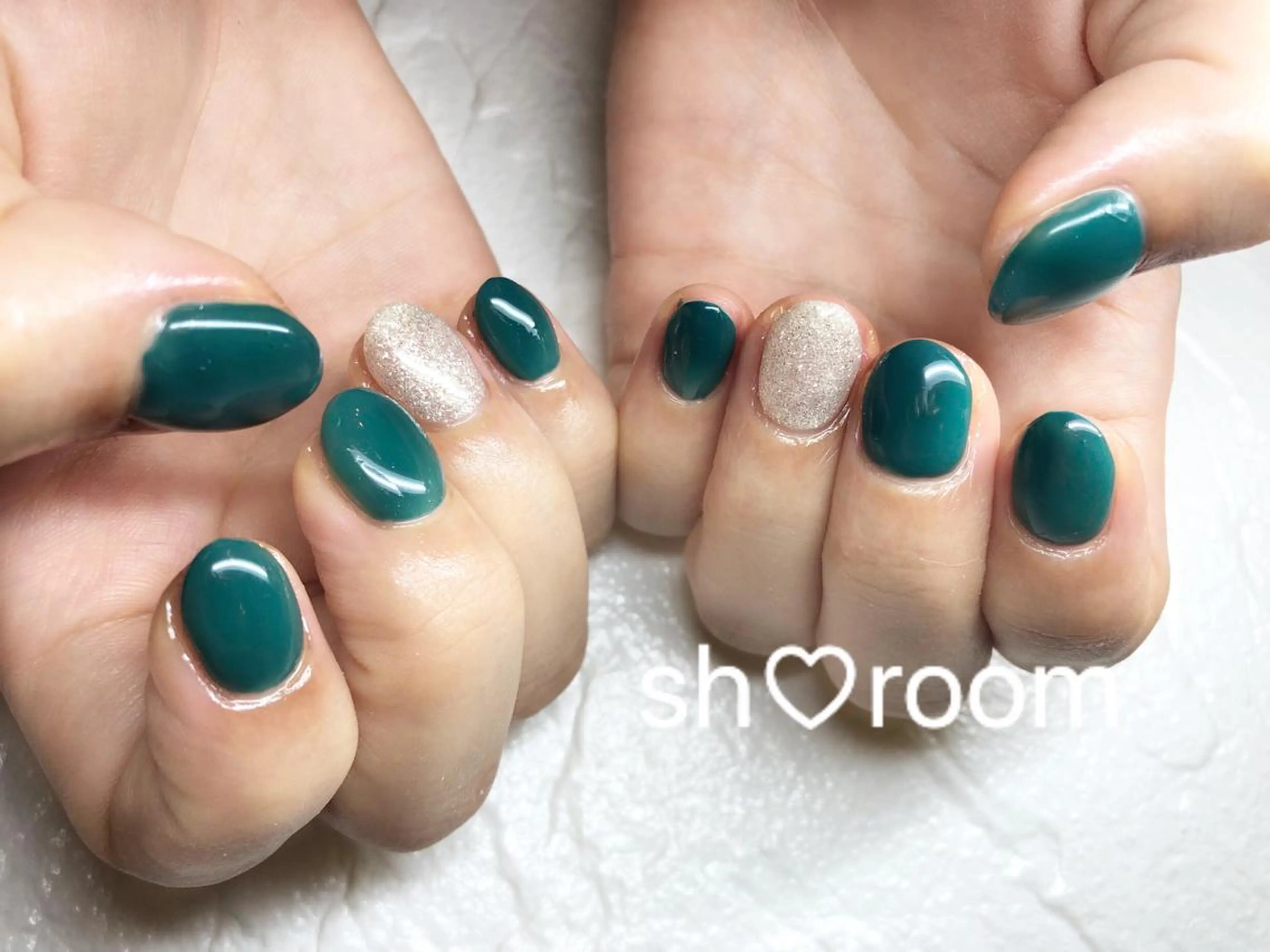 ネイル アートネイル フットネイル フレンチネイル グリーン キラキラネイル Nail salon Ruuのネイルデザイン