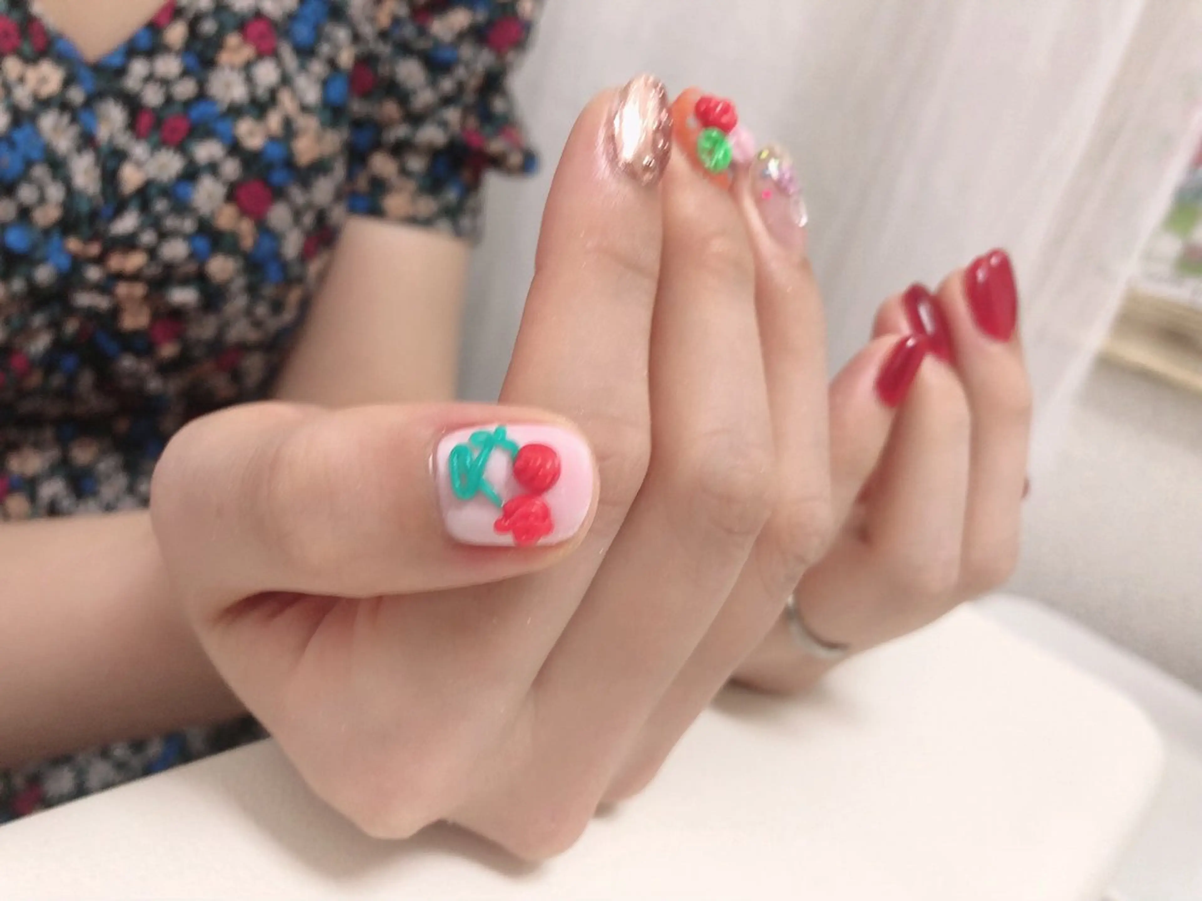 ネイル アートネイル ニュアンスネイル ハンドネイル mano nella manoのネイルデザイン