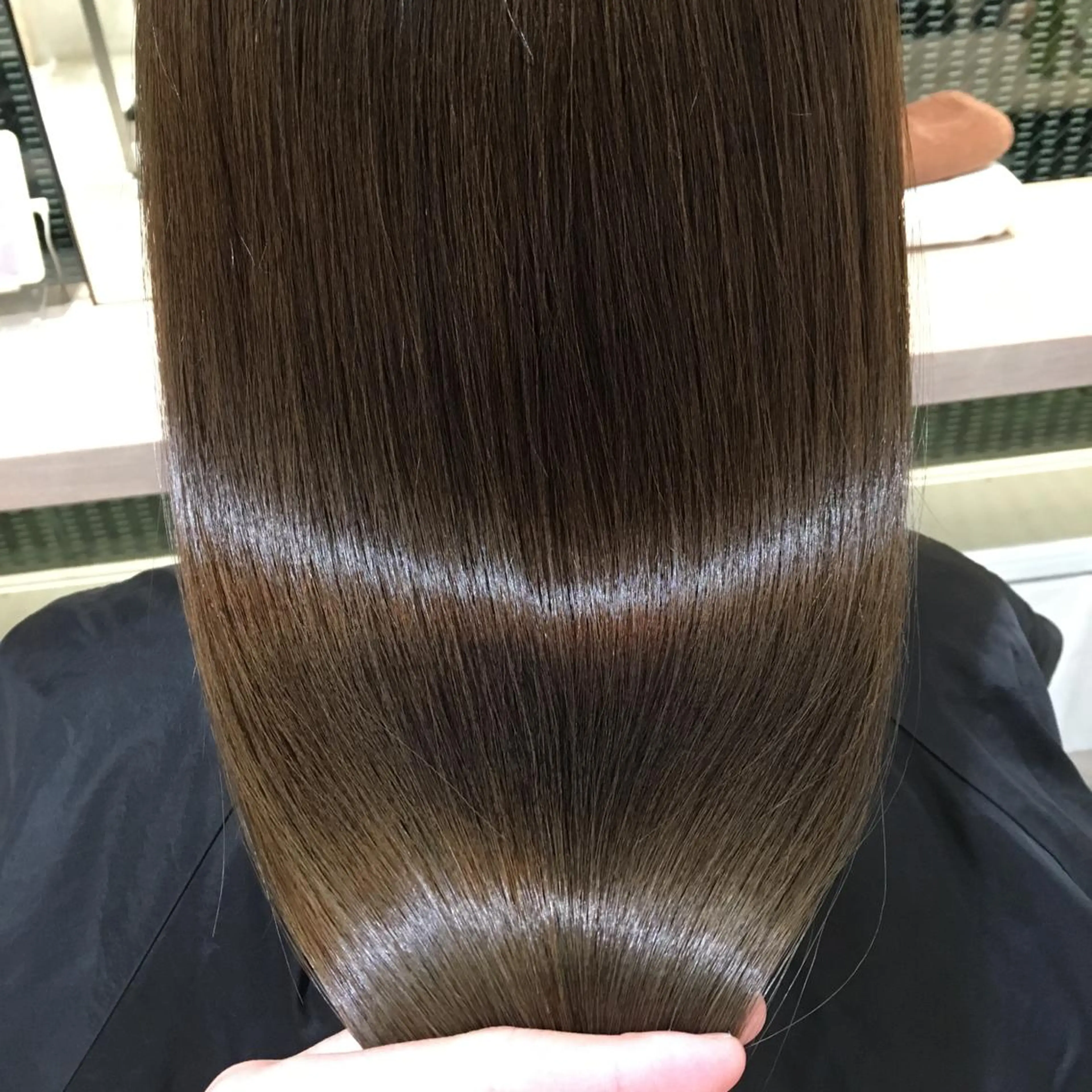 ロング カラー 透明感カラー トリートメント 縮毛矯正 ✨大人韓国レイヤー ✨吉原 潤✨のヘアスタイル