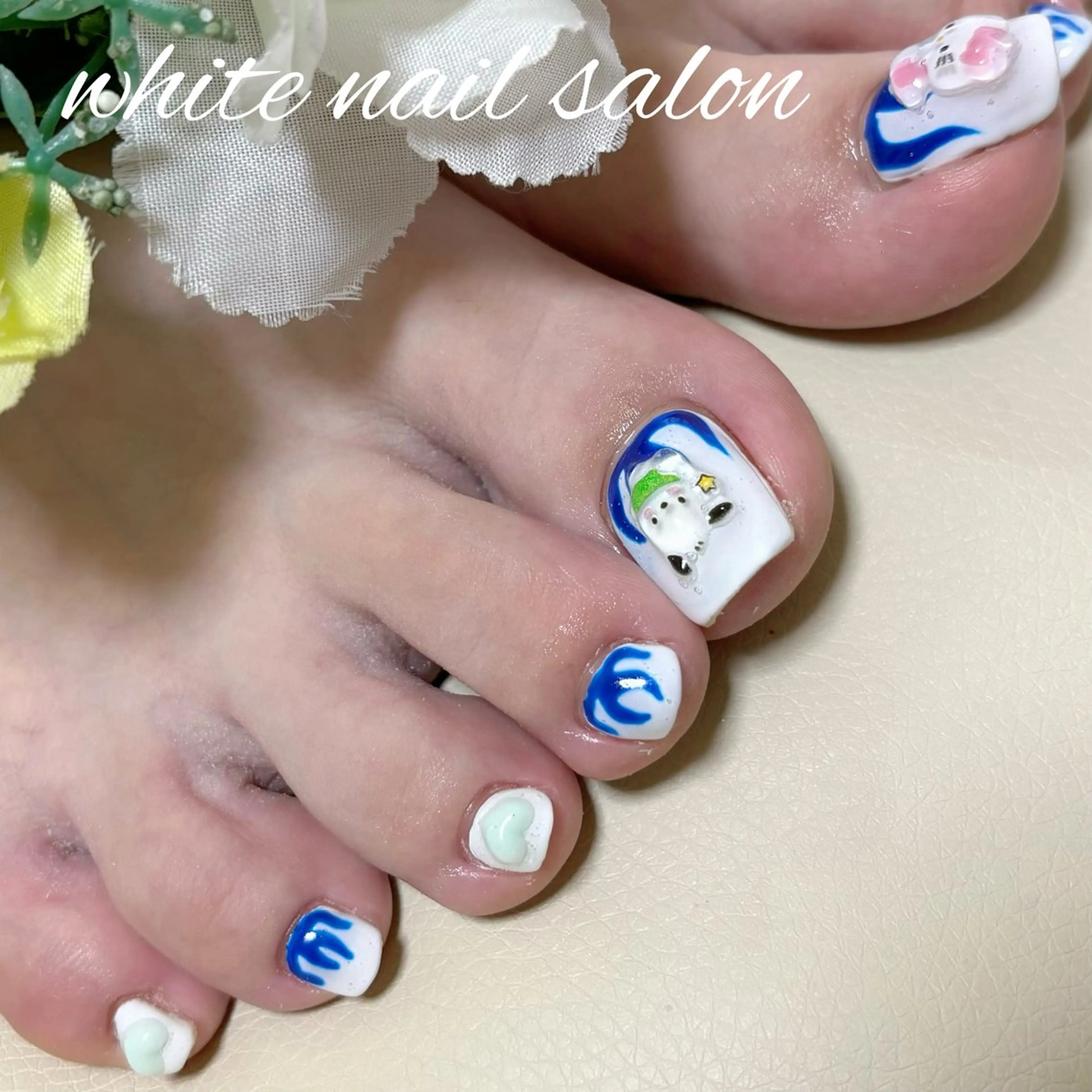 ネイル ホワイト フットネイル white nail salonのネイルデザイン