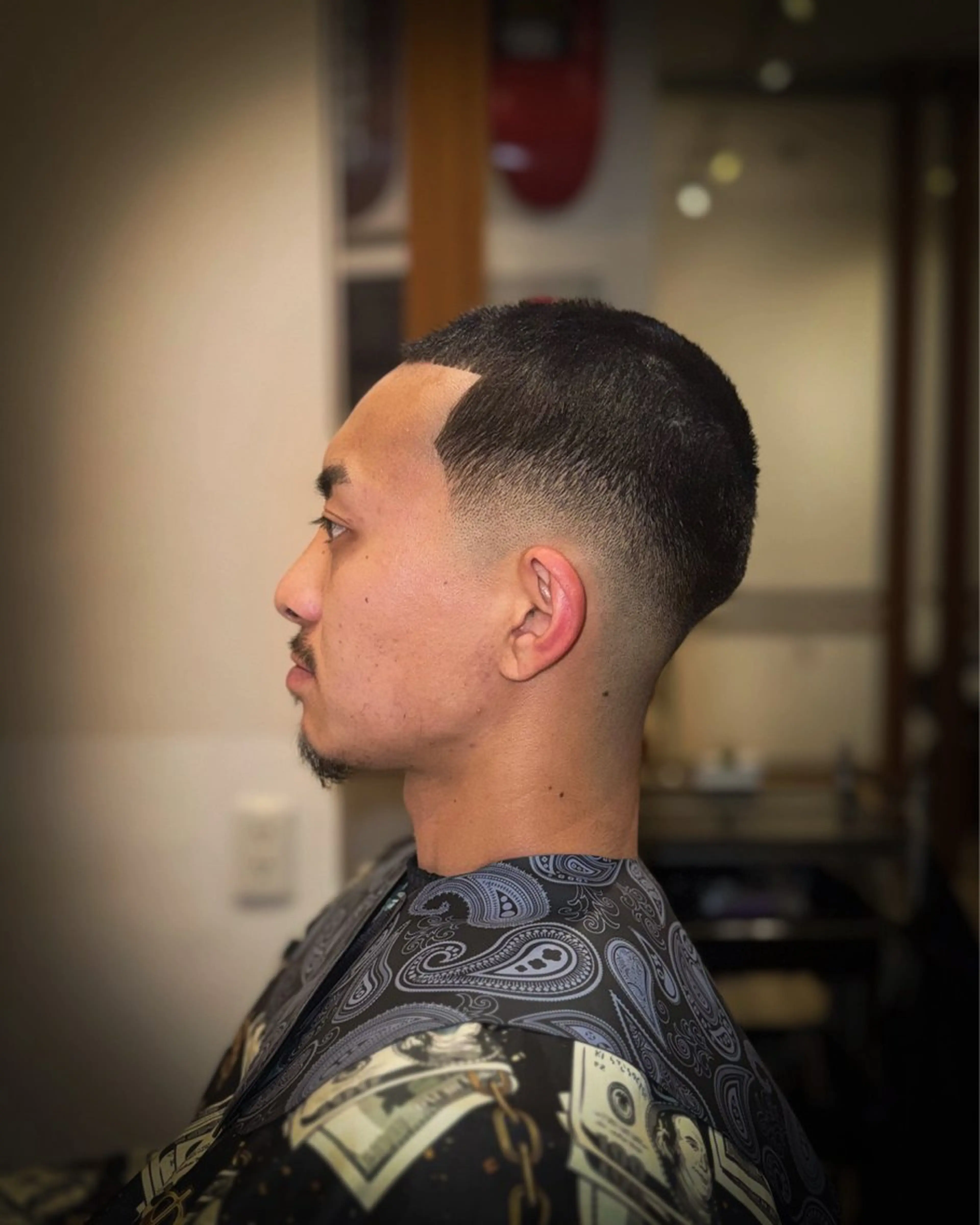 メンズ フェードカット 刈り上げ カット 生盛 一郎のヘアスタイル