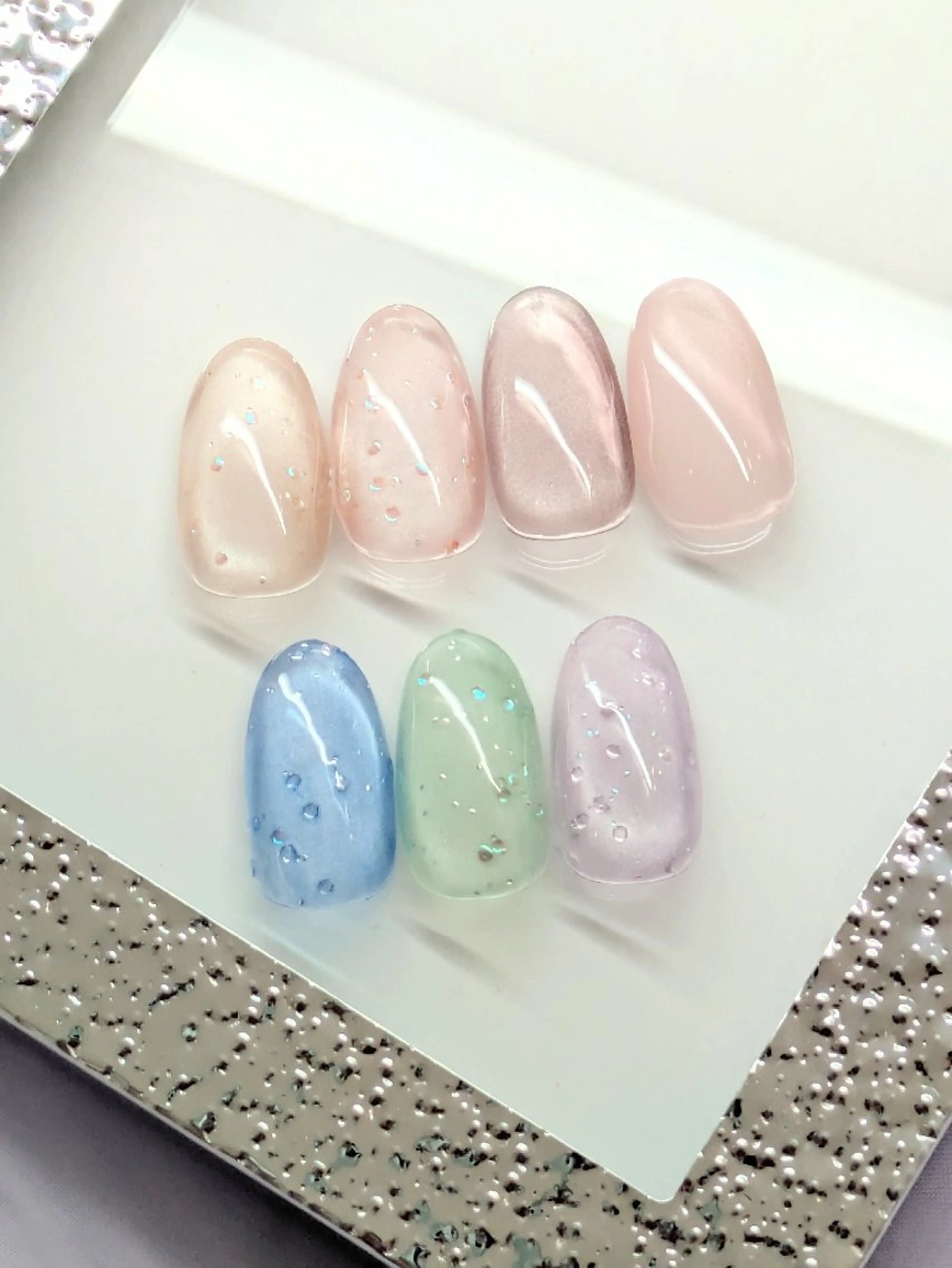 ネイル マグネットネイル imaichise 🧡💜推しネイルのネイルデザイン