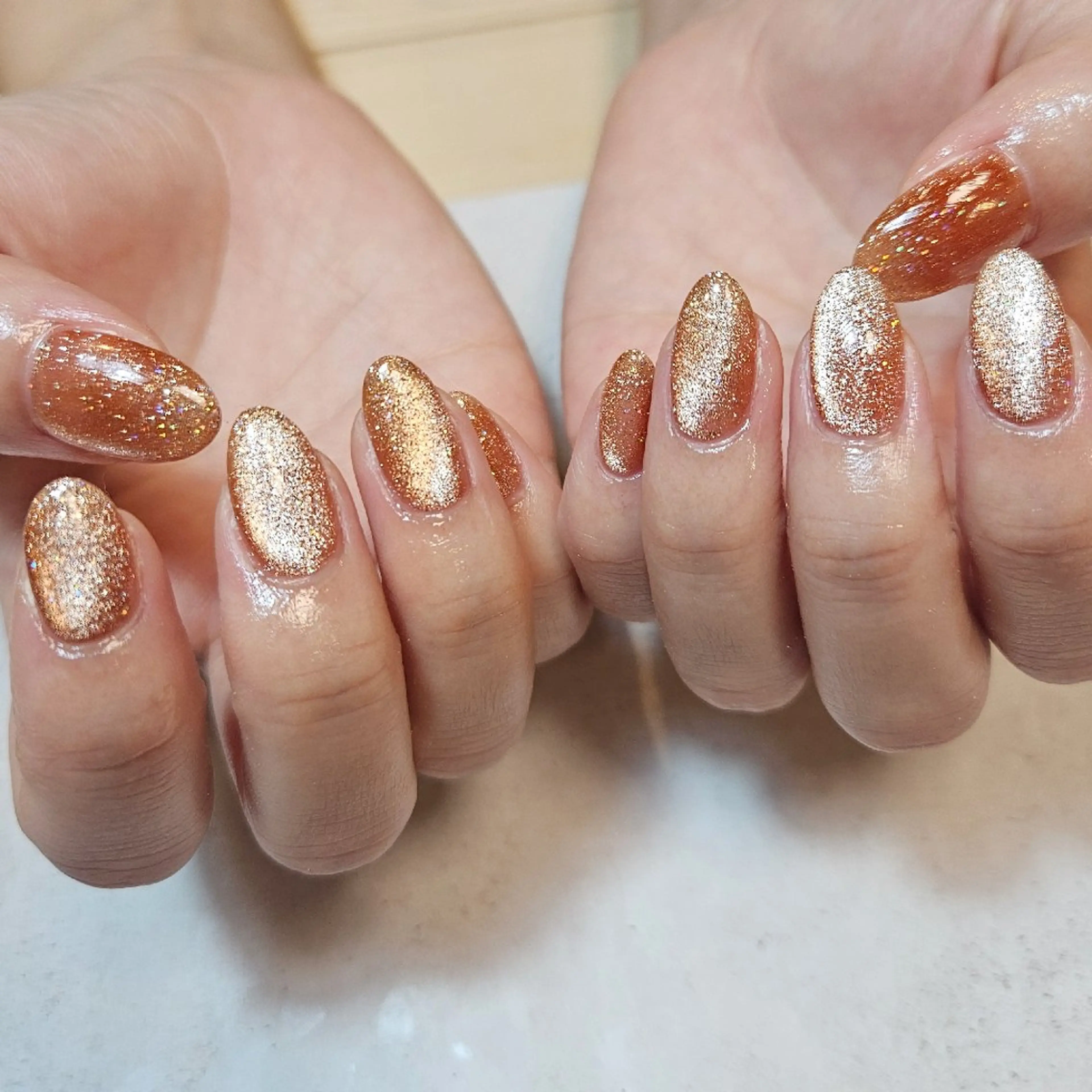 ネイル キラキラネイル マグネットネイル ニュアンスネイル 春ネイル ハンドネイル Nailsalon manoのネイルデザイン