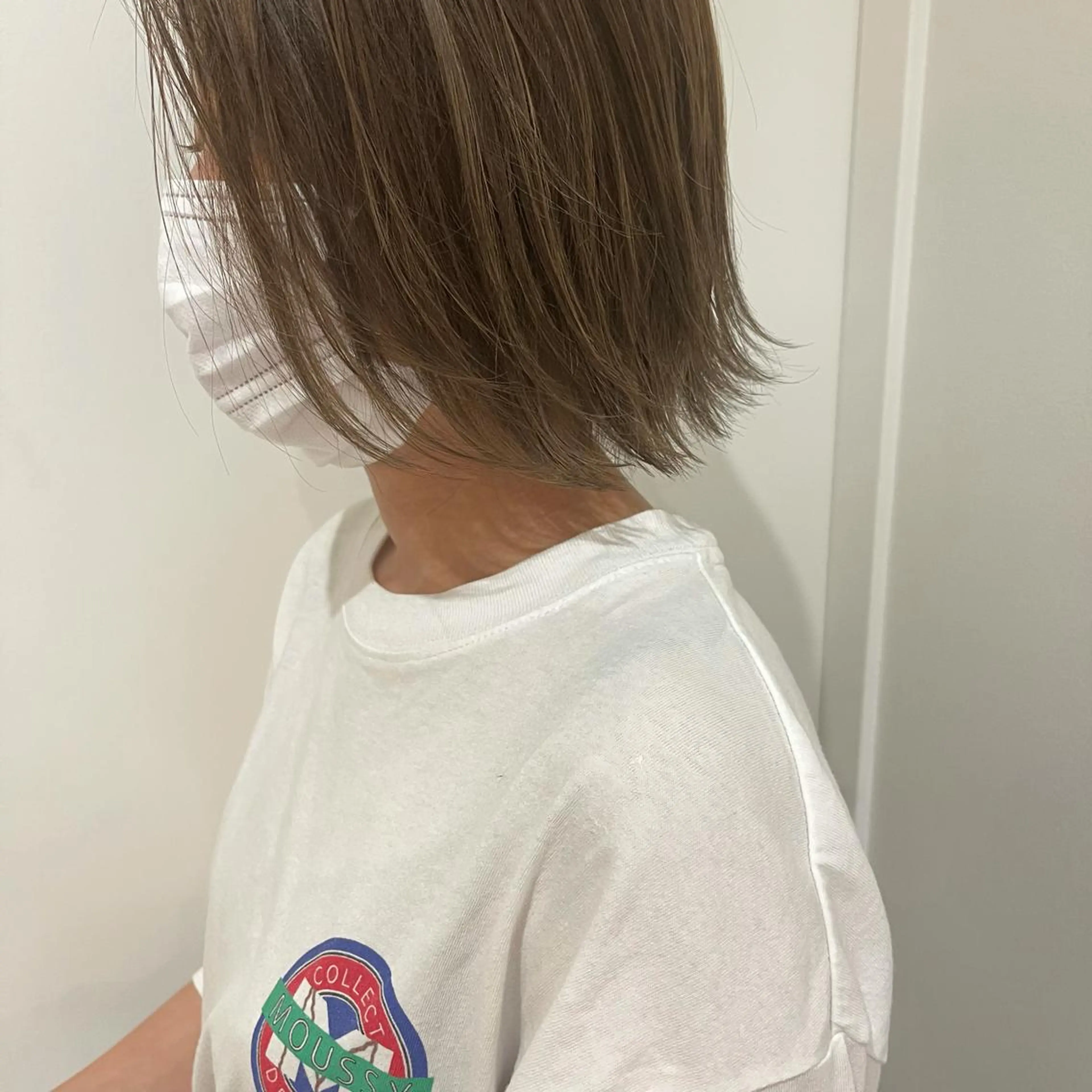 ミディアム カラー UMEDA FIGAROのヘアスタイル