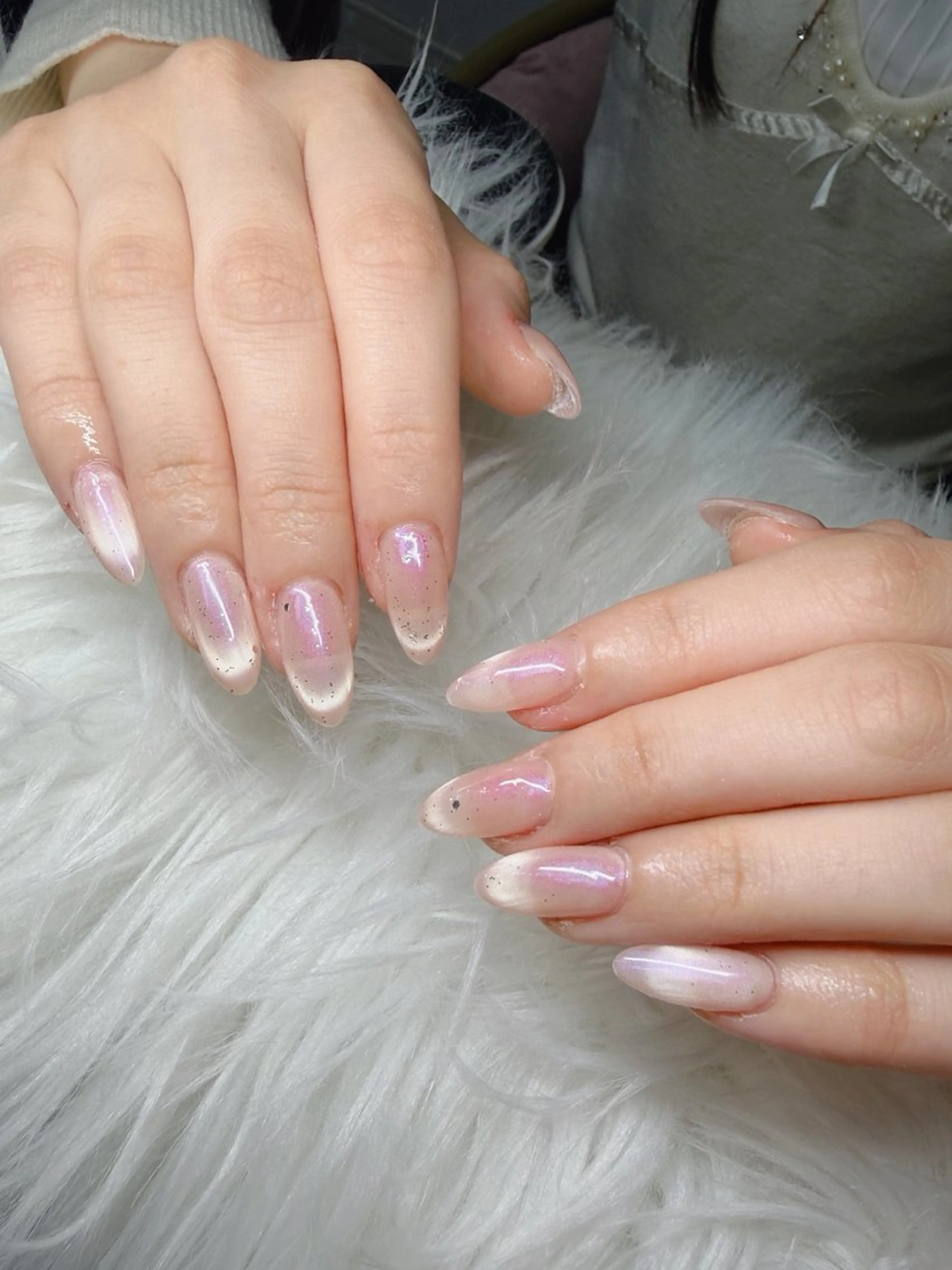 ネイル 長さ出し グラデーション 卒業式 キラキラネイル マグネットネイル Lee Nailsのネイルデザイン