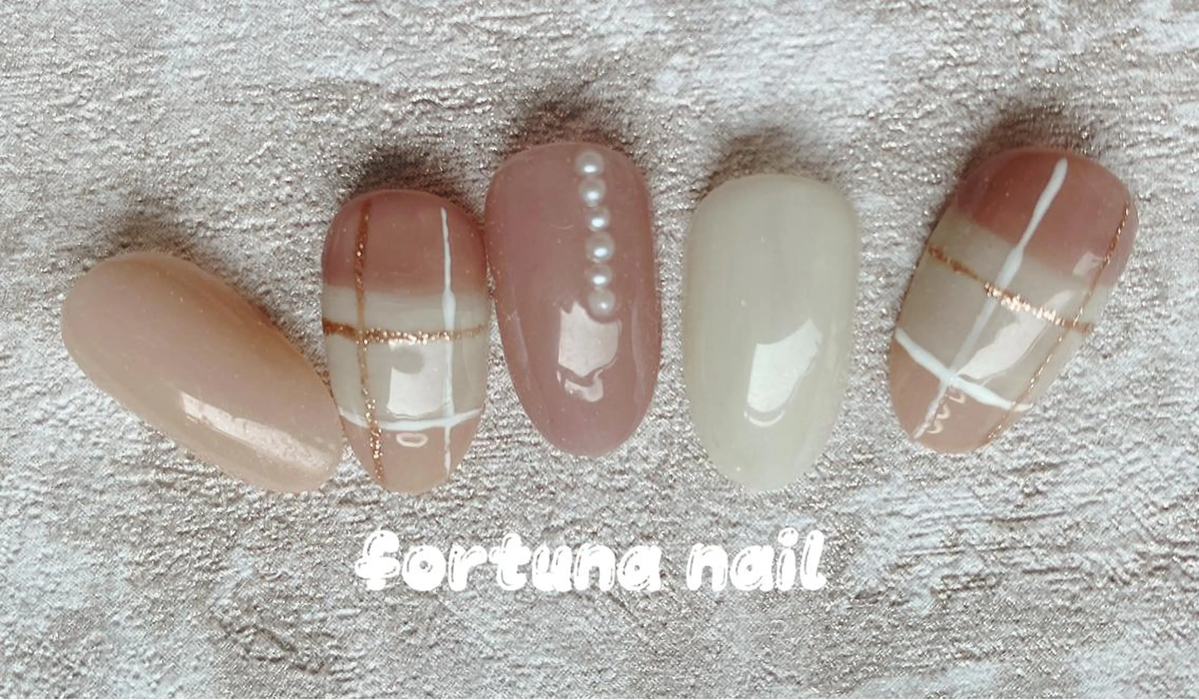ネイル Nail •Head スパFortunaのネイルデザイン