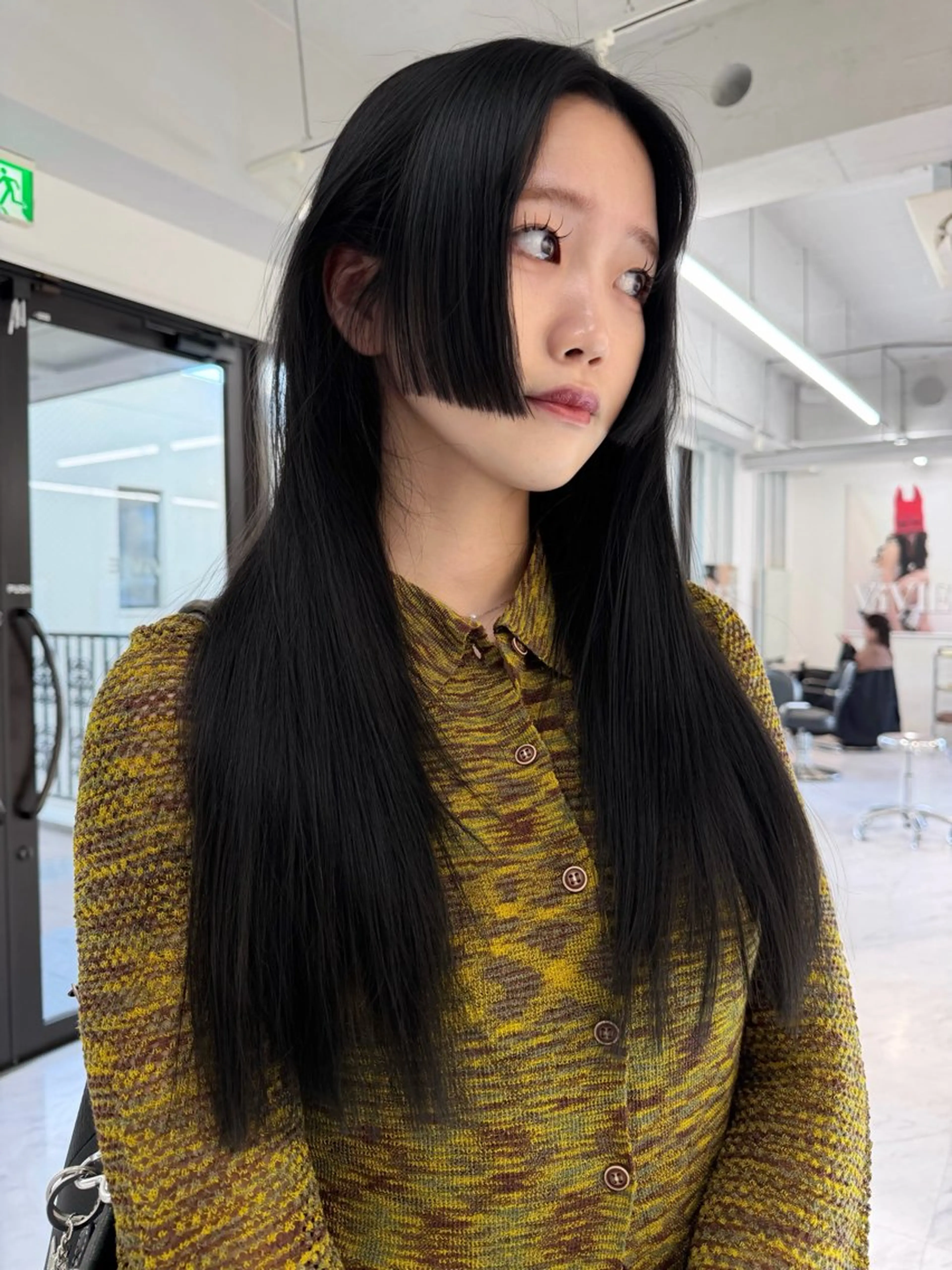 ロング カラー ベージュカラー ブリーチ ケアブリーチ デザインカラー ダブルカラー カット ヘアカラー TATSUブリーチ/ ミルクティーベージュのヘアスタイル