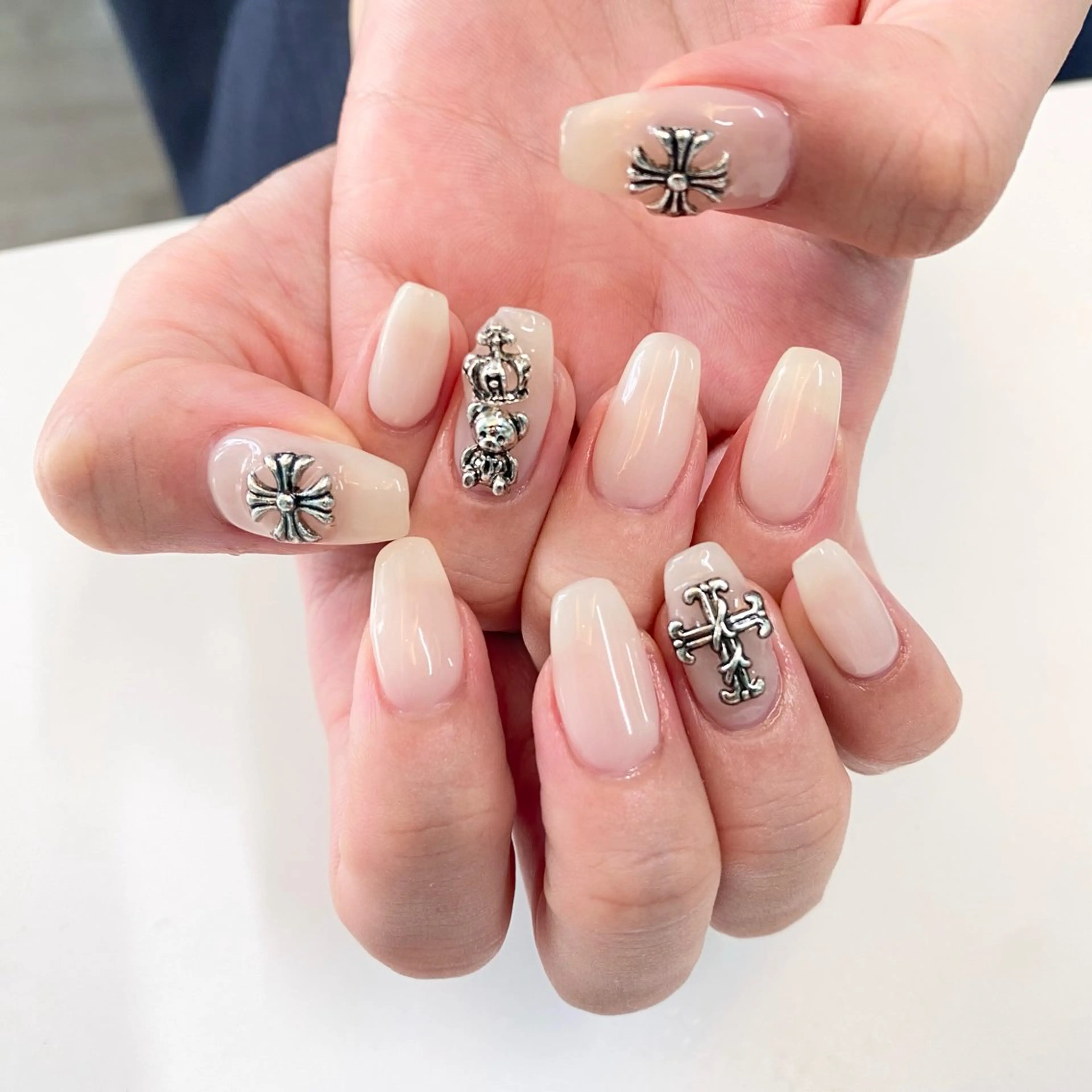 ネイル ハンドネイル Kira-ra所属・Kira-ra💎 KIRARIのネイルデザイン