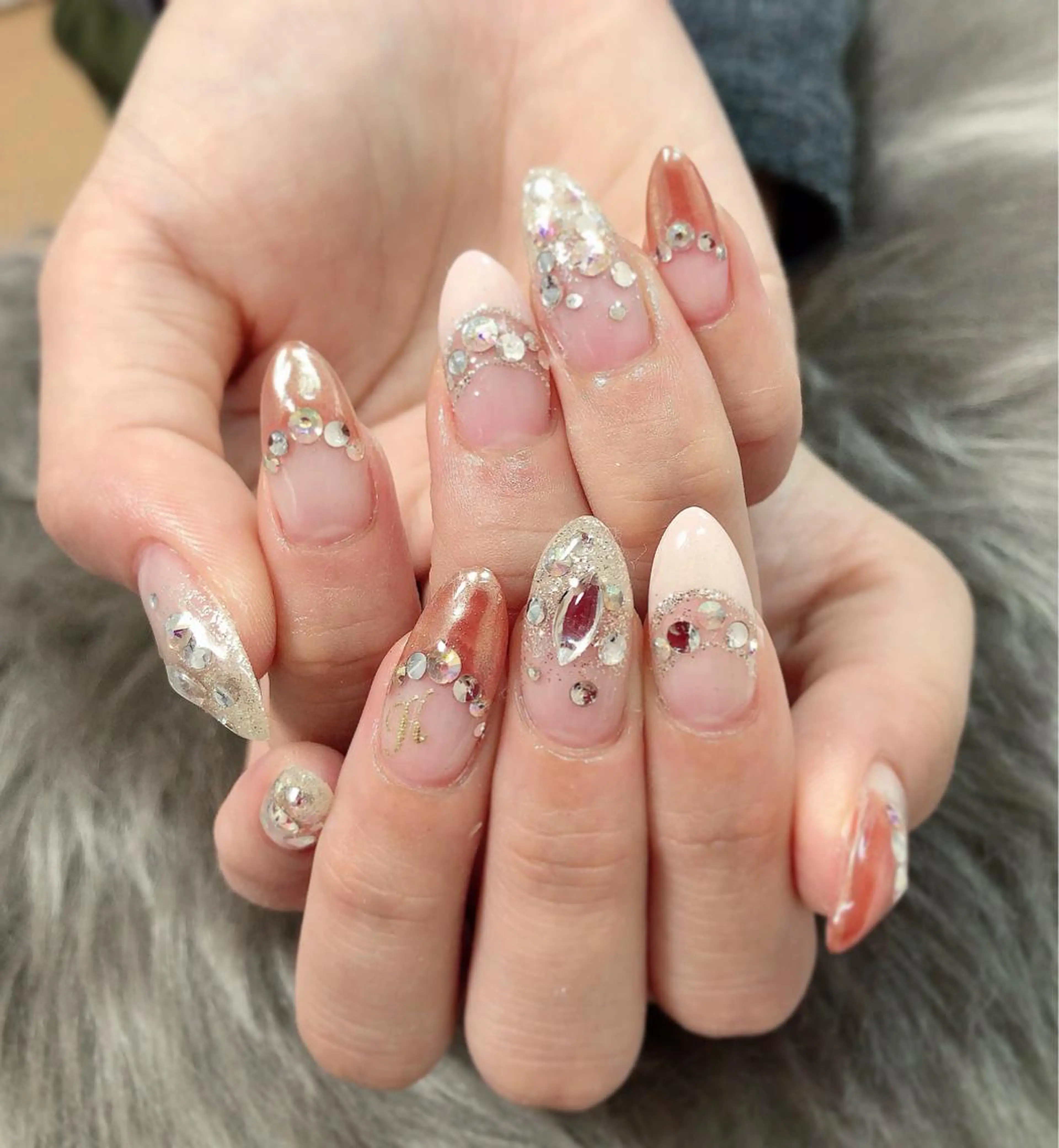 ネイル ハンドネイル puna nailのネイルデザイン