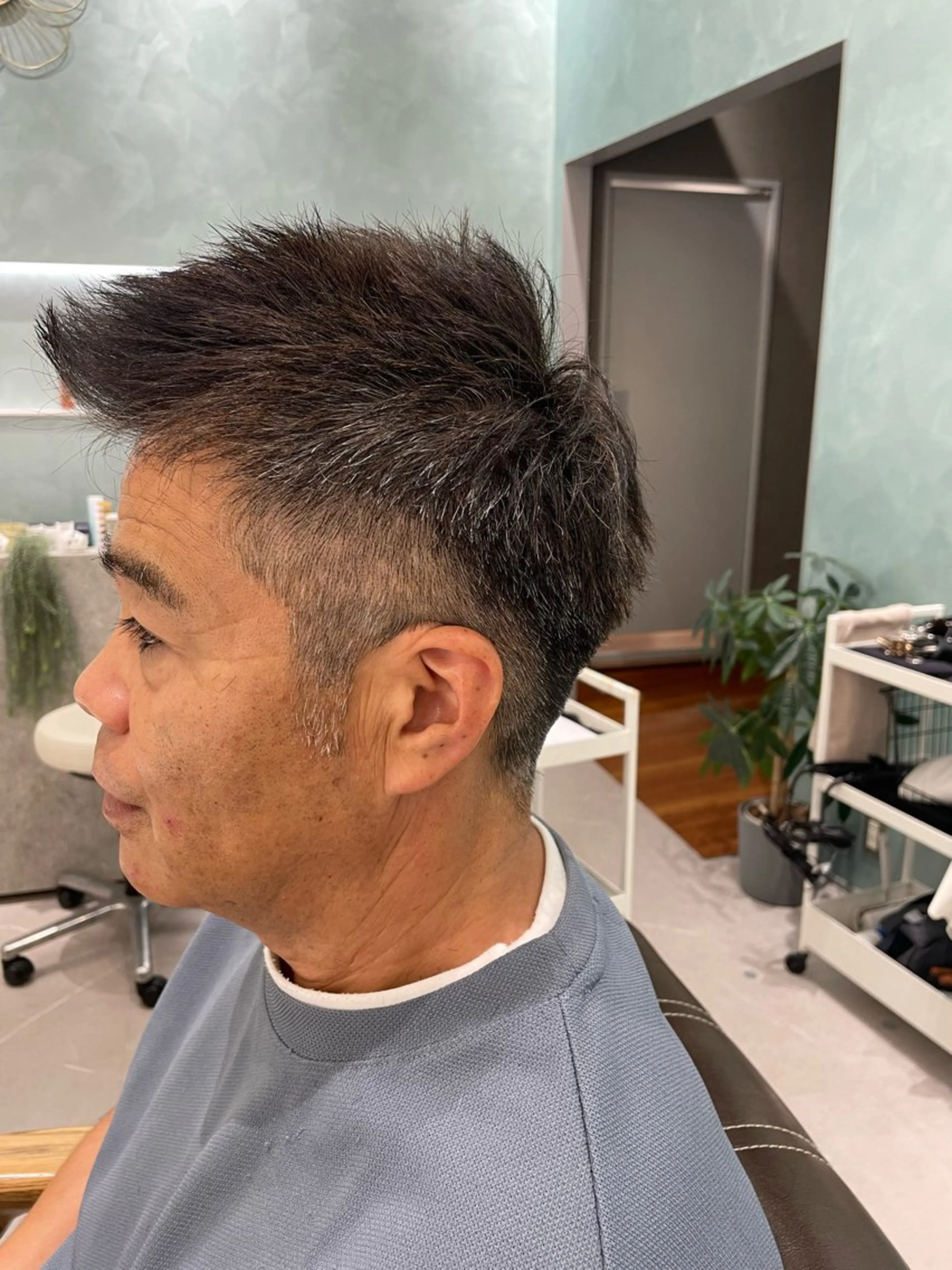 メンズ カシータフロル所属・メンズカット／パーマ つきなのヘアスタイル