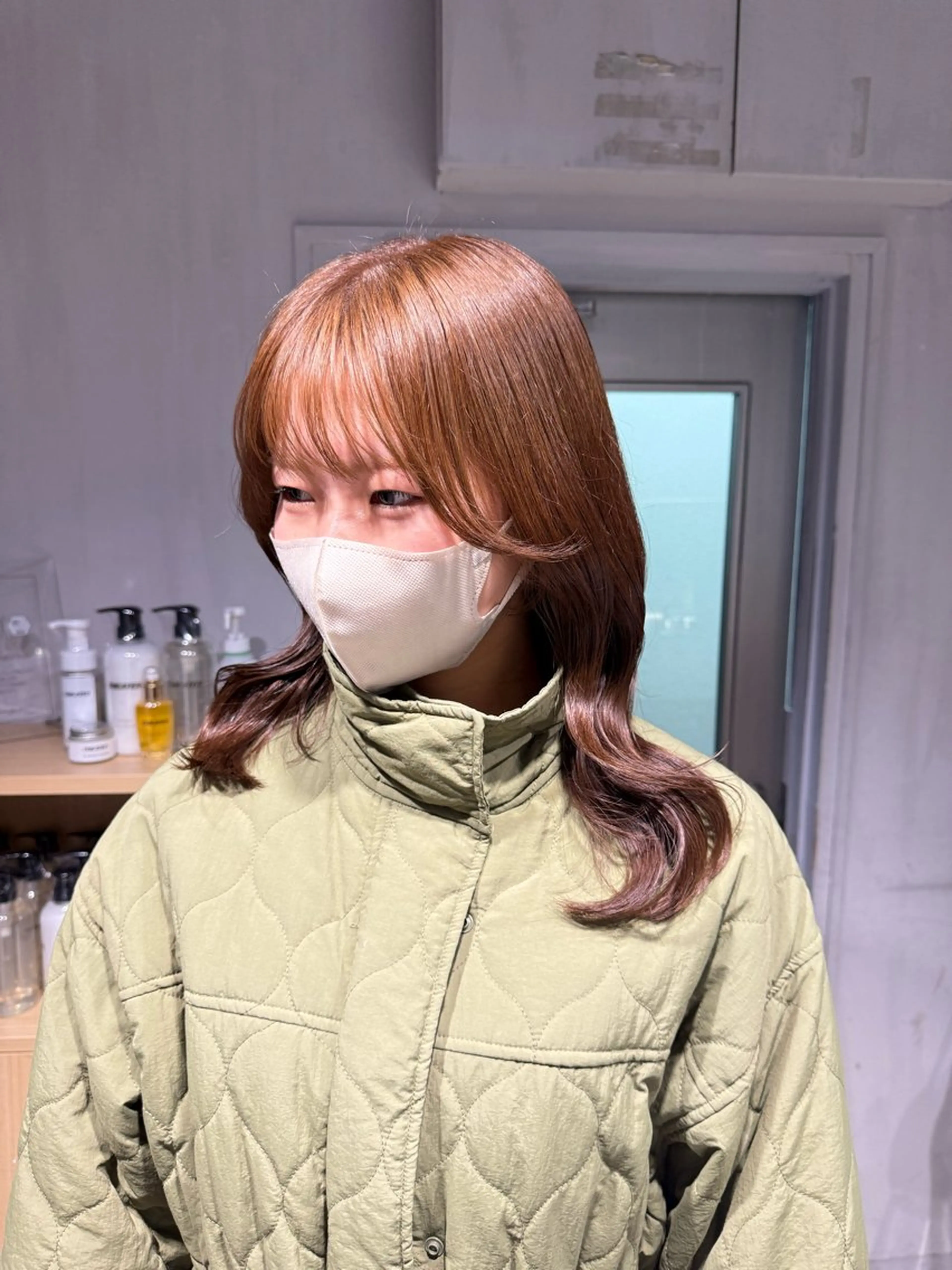 セミロング カラー ヘアカラー NANAMI🩵 大人可愛い韓国ヘアのヘアスタイル