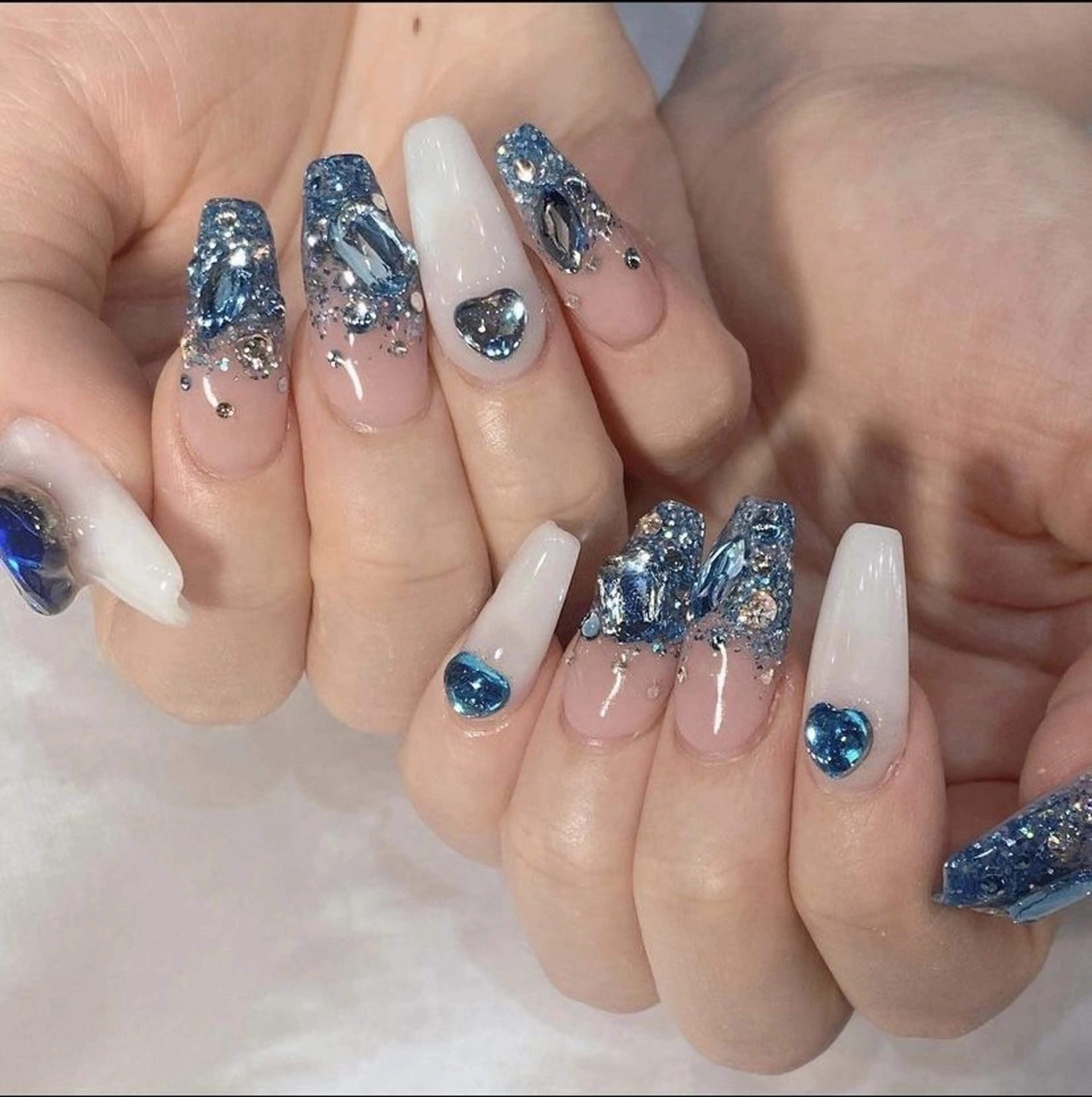 ネイル ハロウィン マグネットネイル ミラーネイル ピンク ネイルチップ Lee Nailsのネイルデザイン