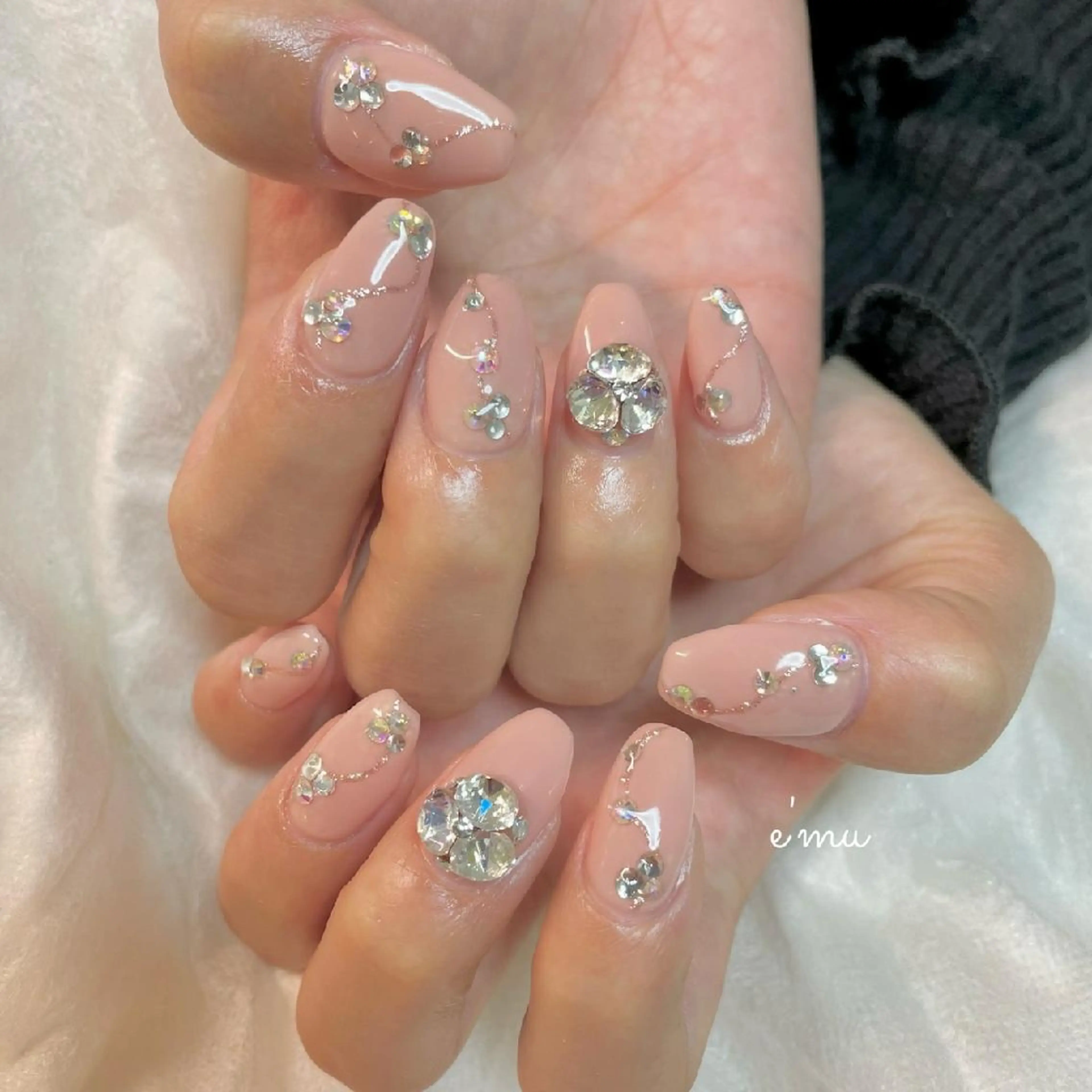 ネイル キラキラネイル 韓国ネイル 春ネイル nail salon e'mu💐のネイルデザイン