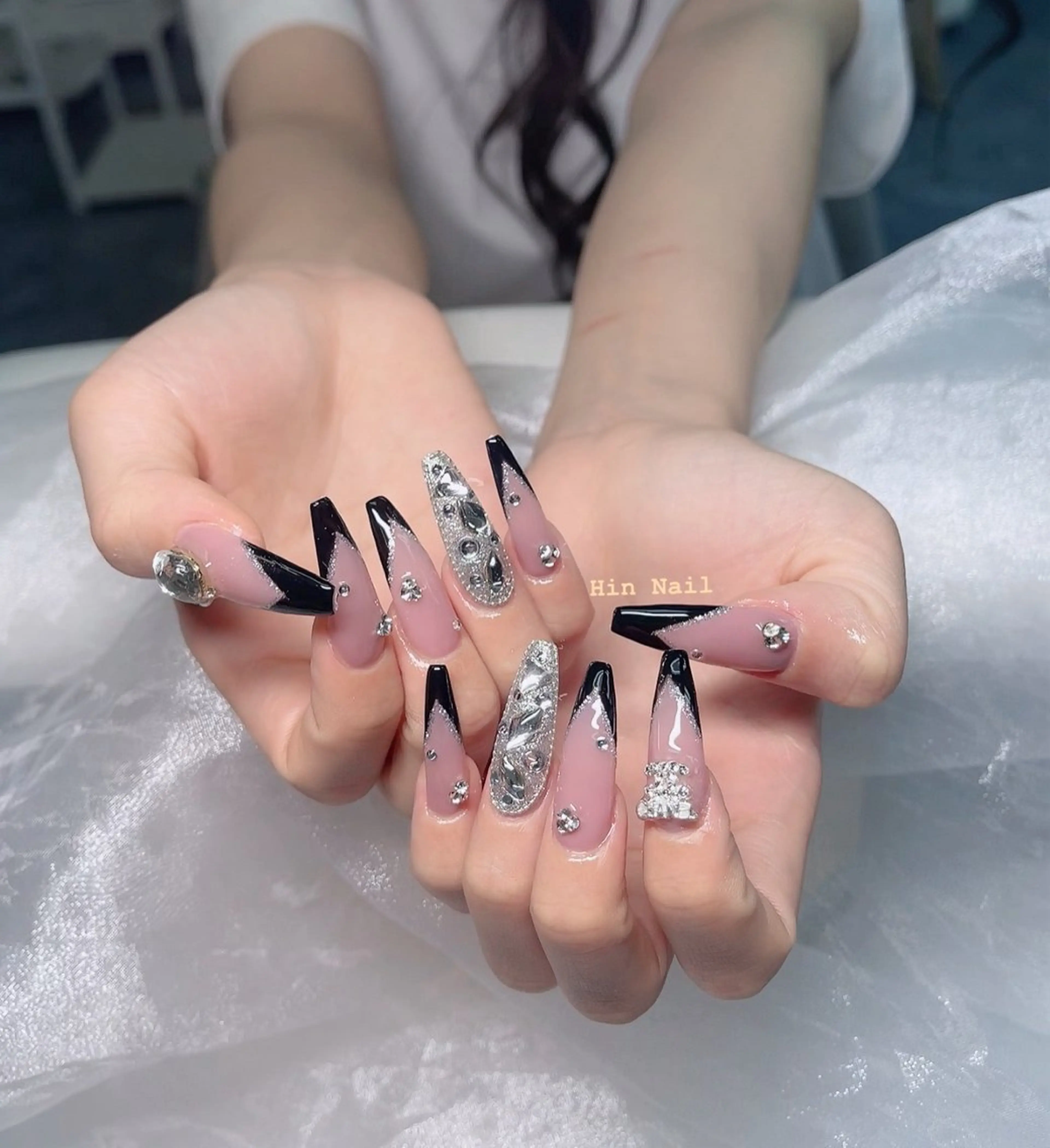 ネイル HIN NAILのネイルデザイン