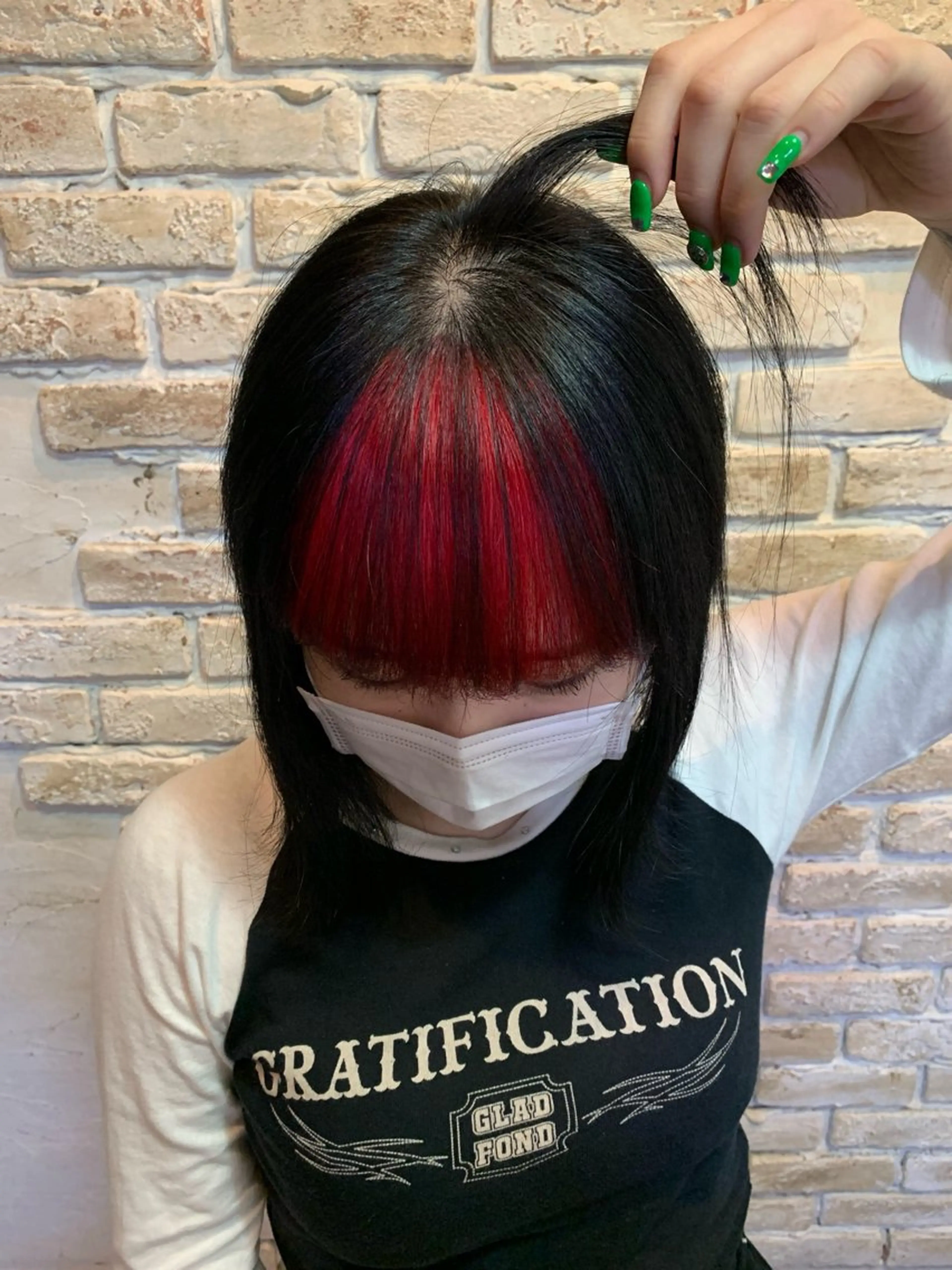 ミディアム カラー ブリーチ デザインカラー レッドカラー ユージ / ケアブリーチ/透明感のヘアスタイル