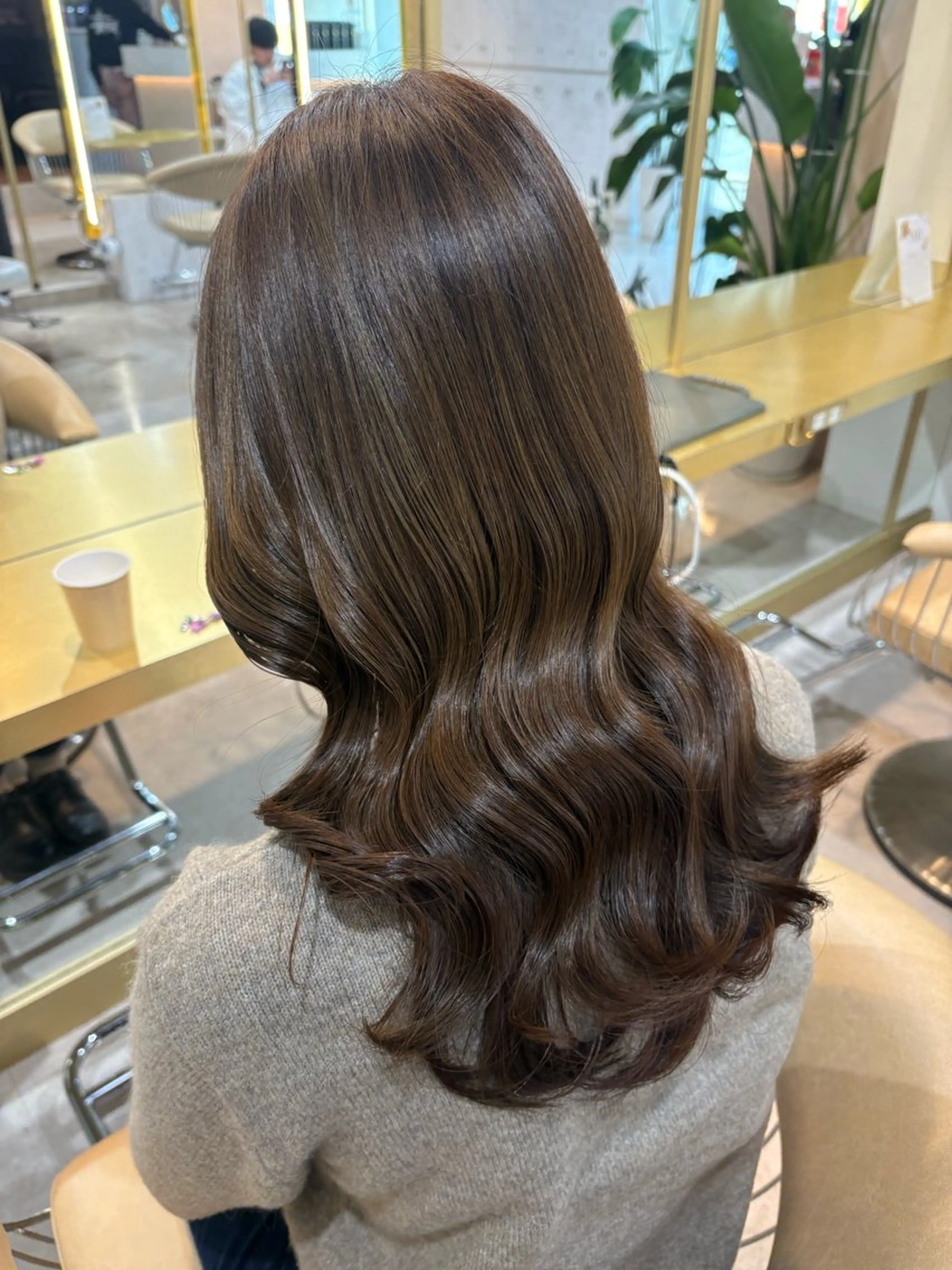 セミロング カラー カット トリートメント moeka レイヤー /艶カラー/韓国のヘアスタイル