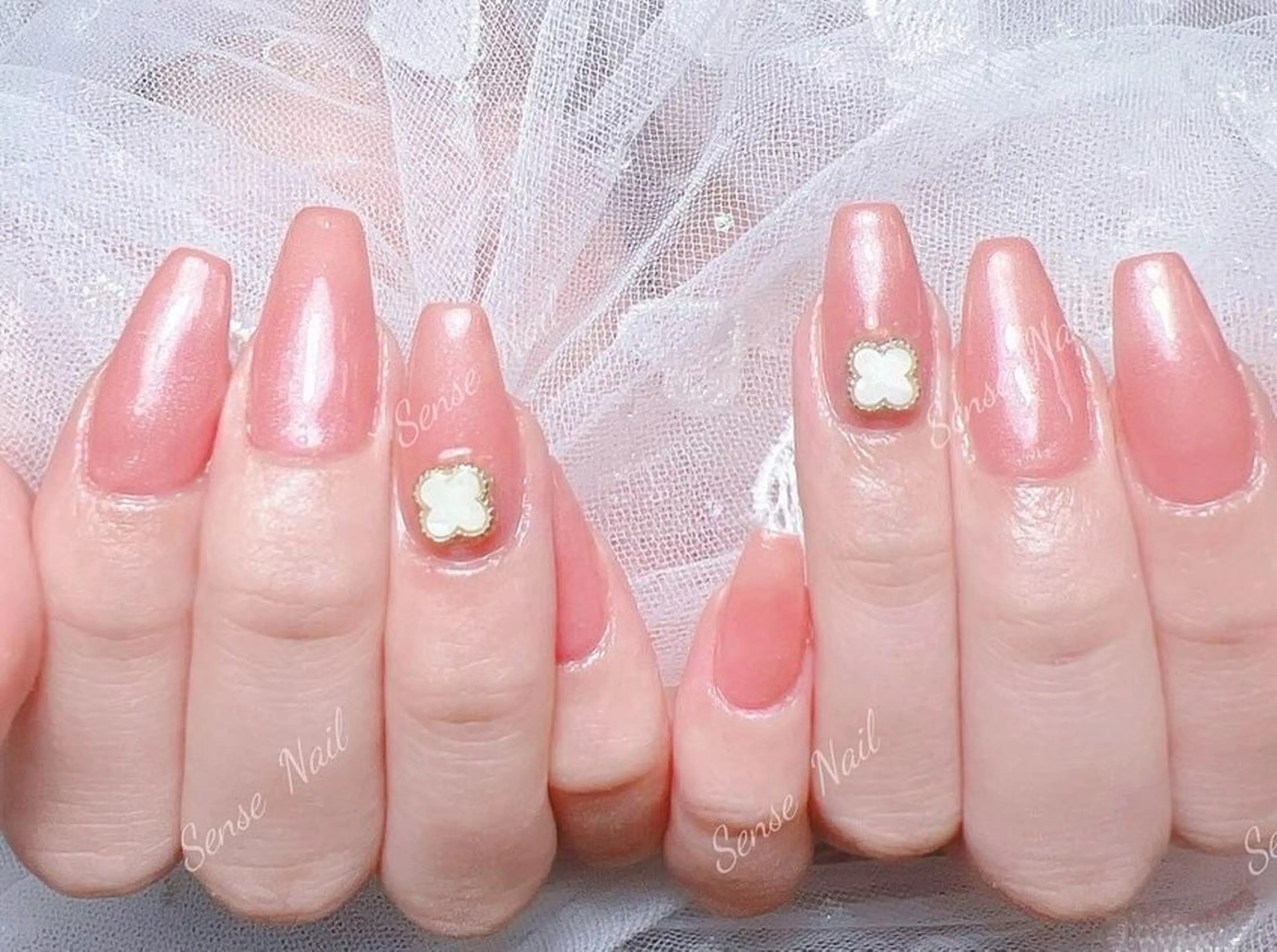 ネイル ハンドネイル ハンドケア 💕中川 結衣💕のネイルデザイン