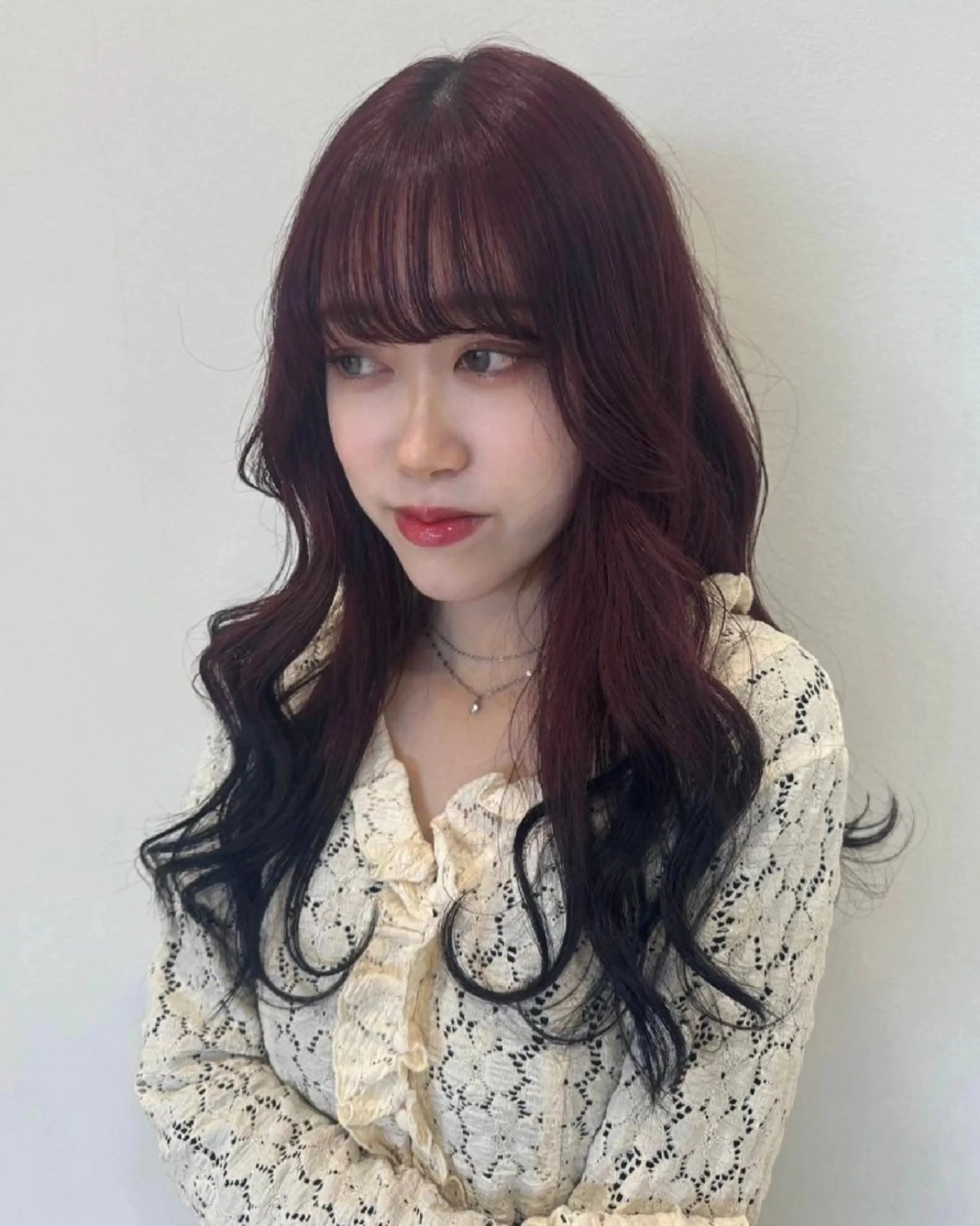 ロング ヘアカラー 顔周りカット/お呼ば れヘア/レイヤーのヘアスタイル