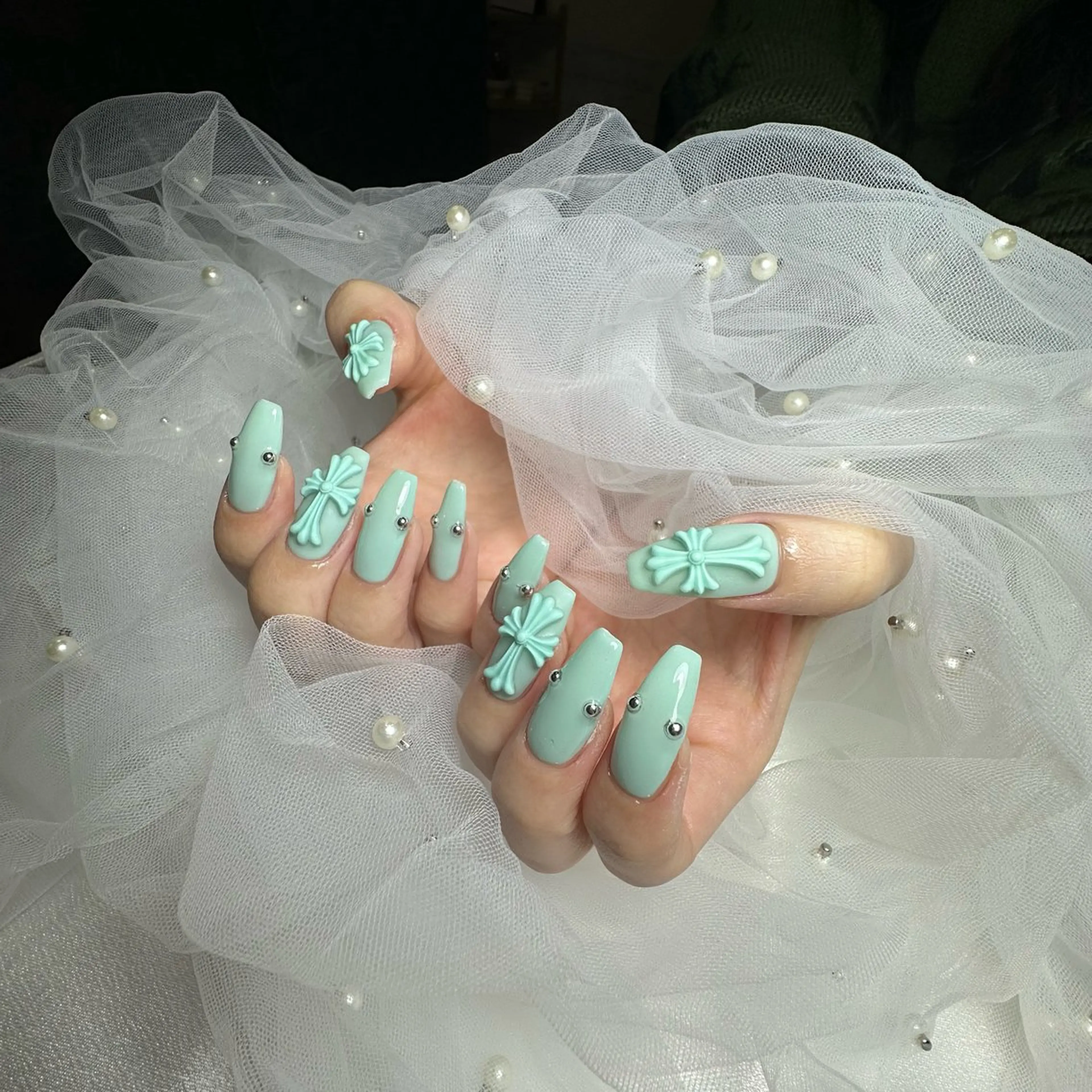 ネイル 里見 麗のネイルデザイン