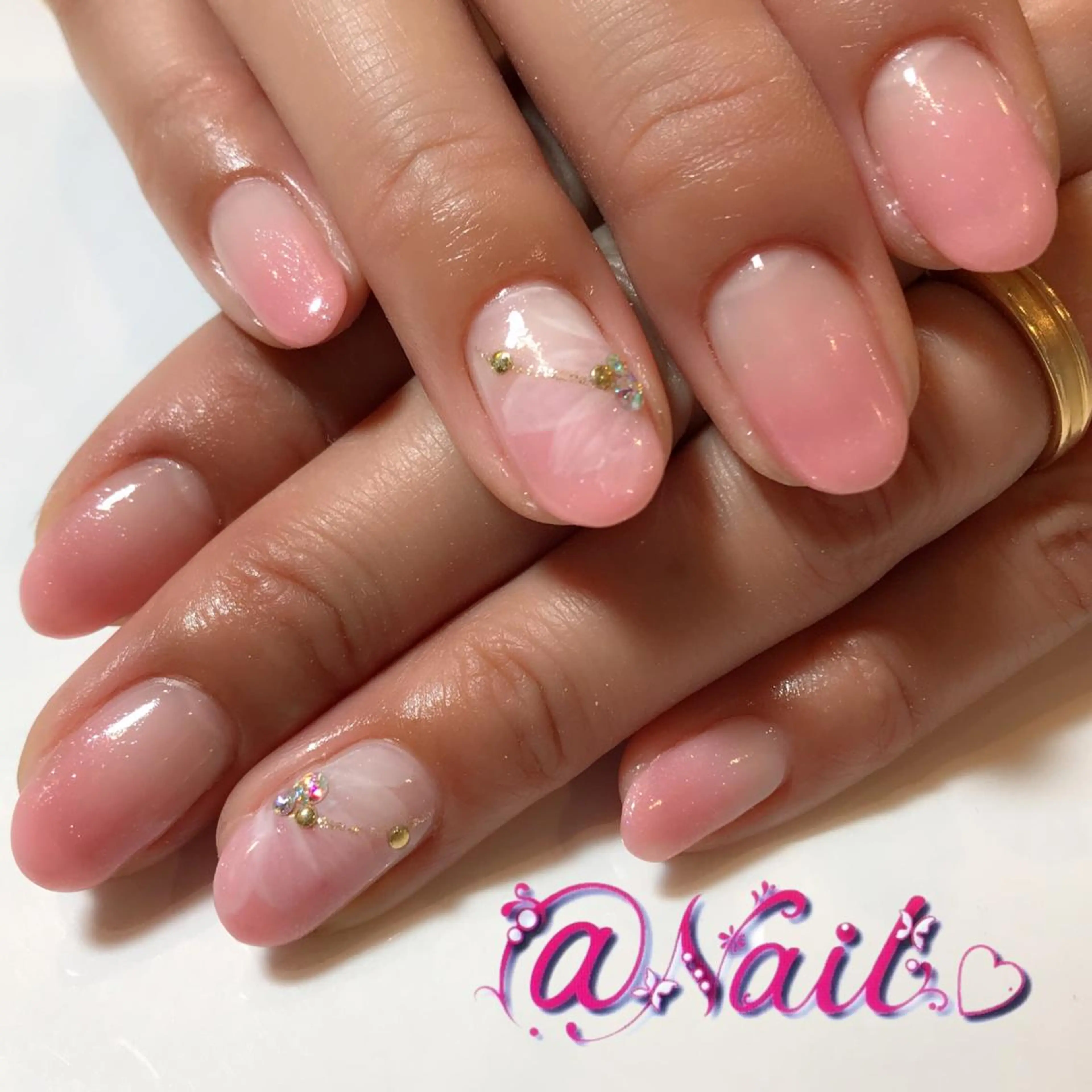 ネイル 小尾 栞のネイルデザイン